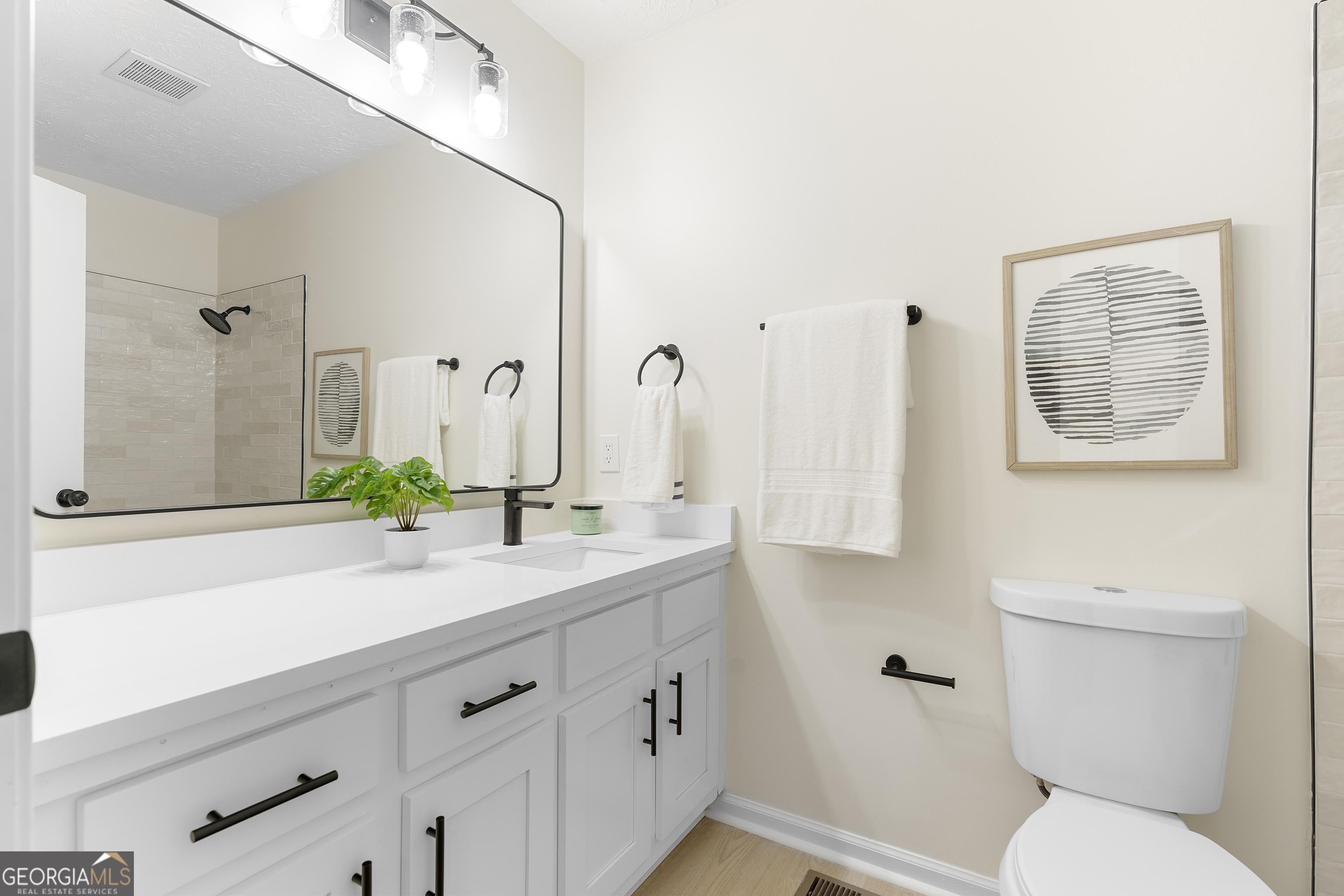 104 Amberidge Drive NW