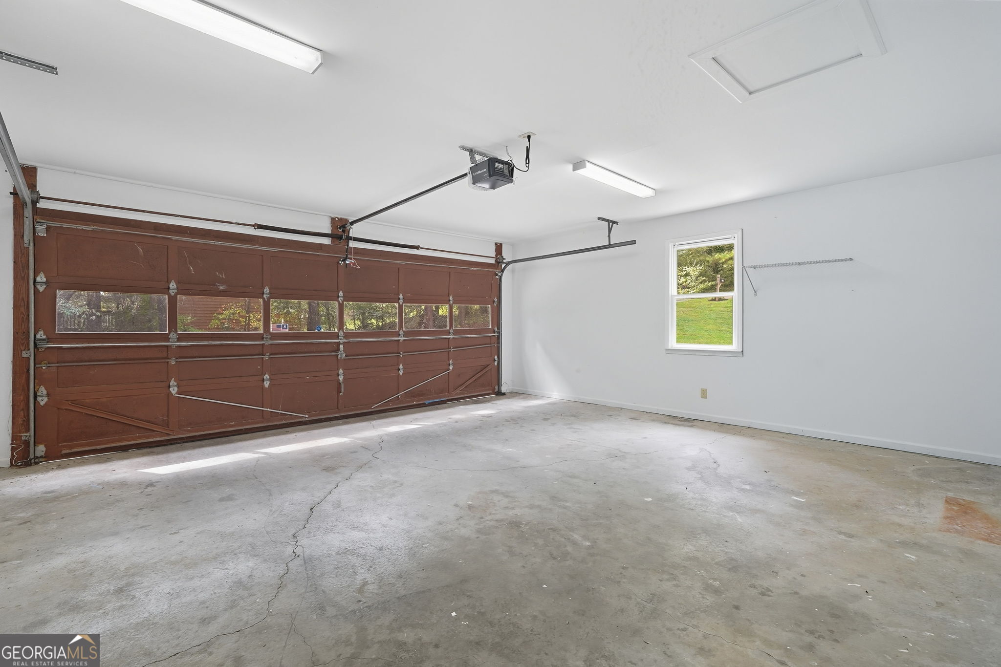 104 Amberidge Drive NW