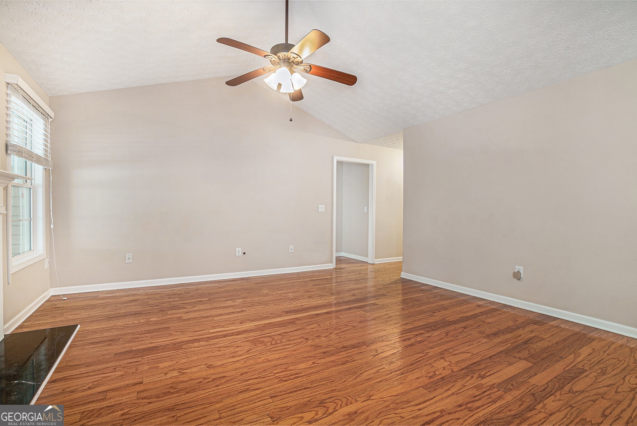 920 Village View Circle