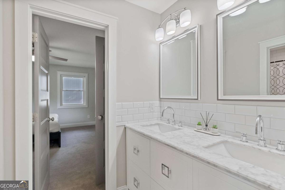 3865 Vic Ar Court