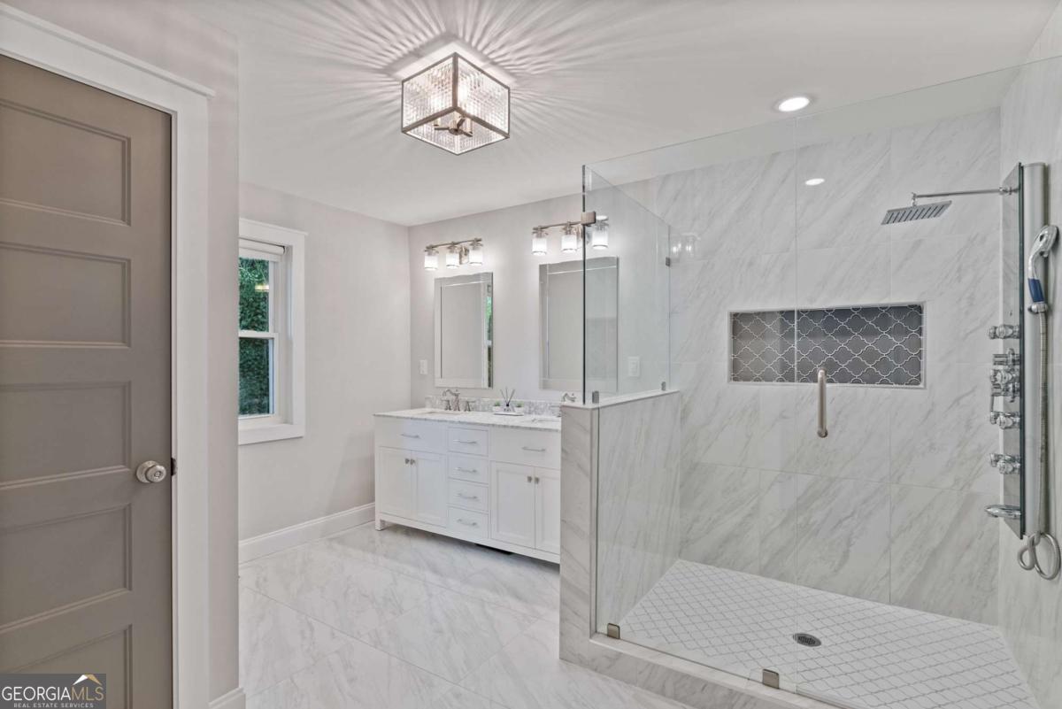 3865 Vic Ar Court
