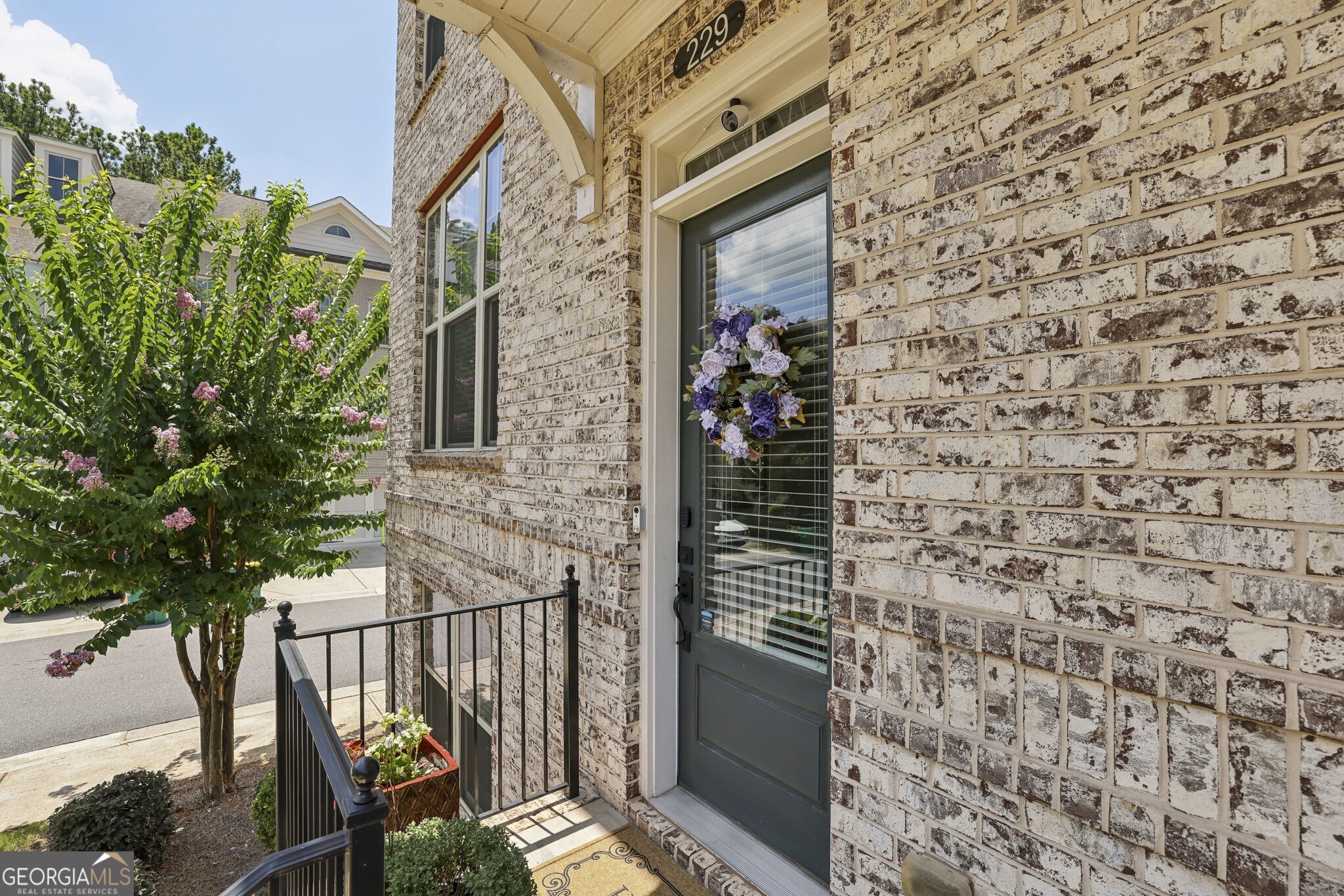 229 Bedford Alley