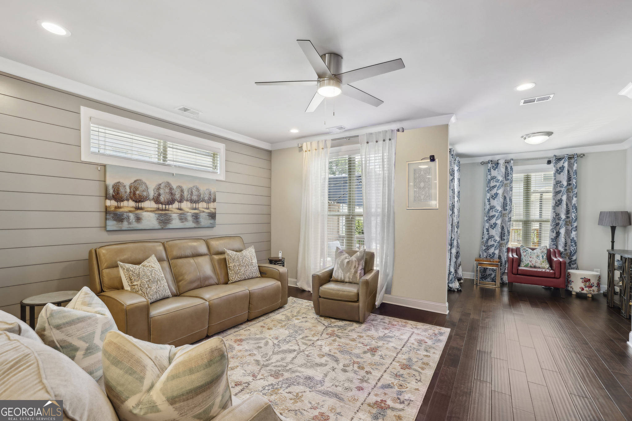 229 Bedford Alley