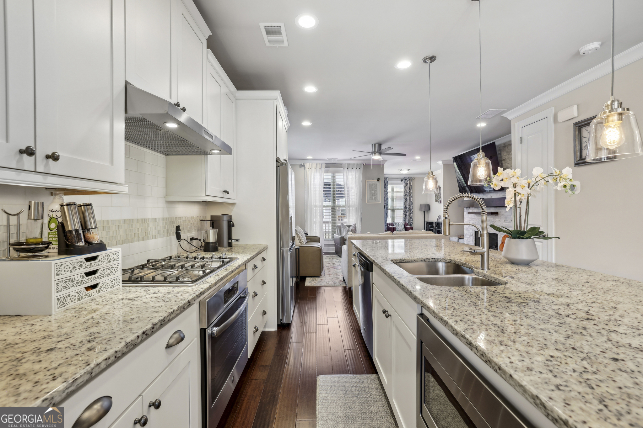 229 Bedford Alley