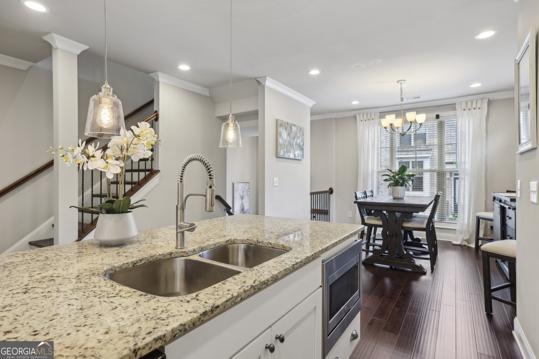 229 Bedford Alley
