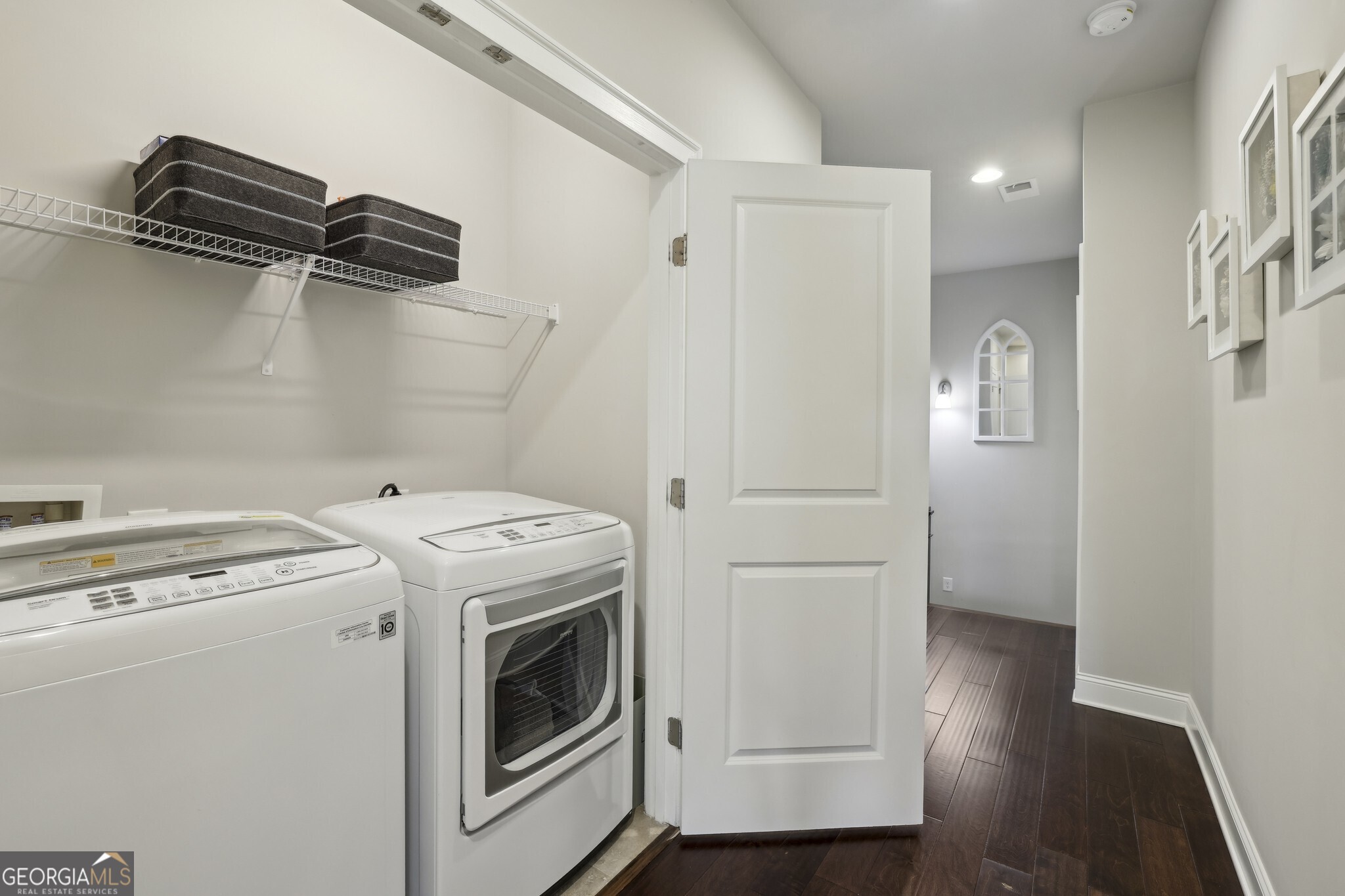 229 Bedford Alley