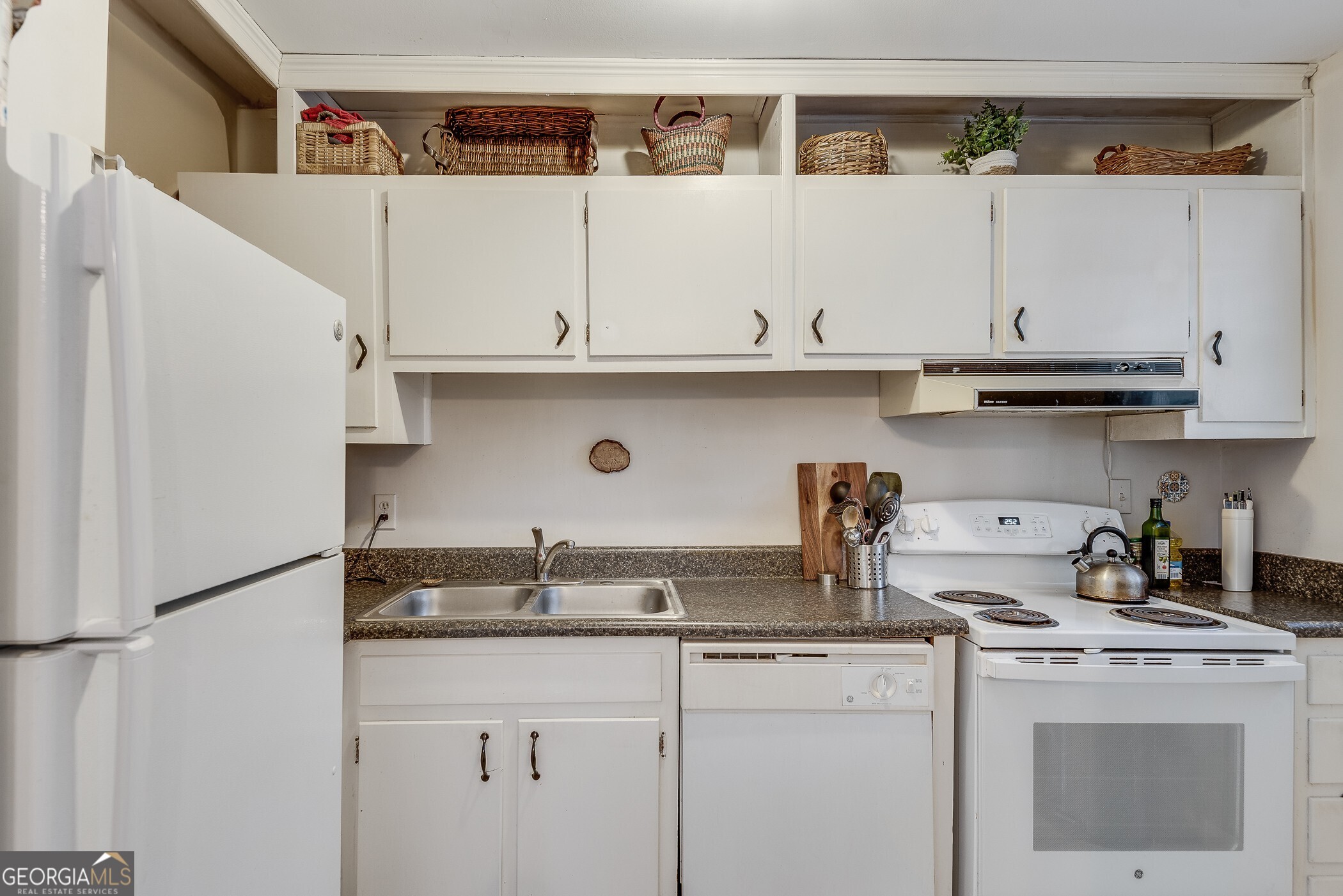 510 Coventry Road # 19B