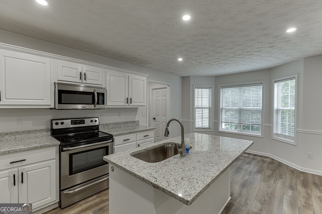 2665 Hidden Creek Drive