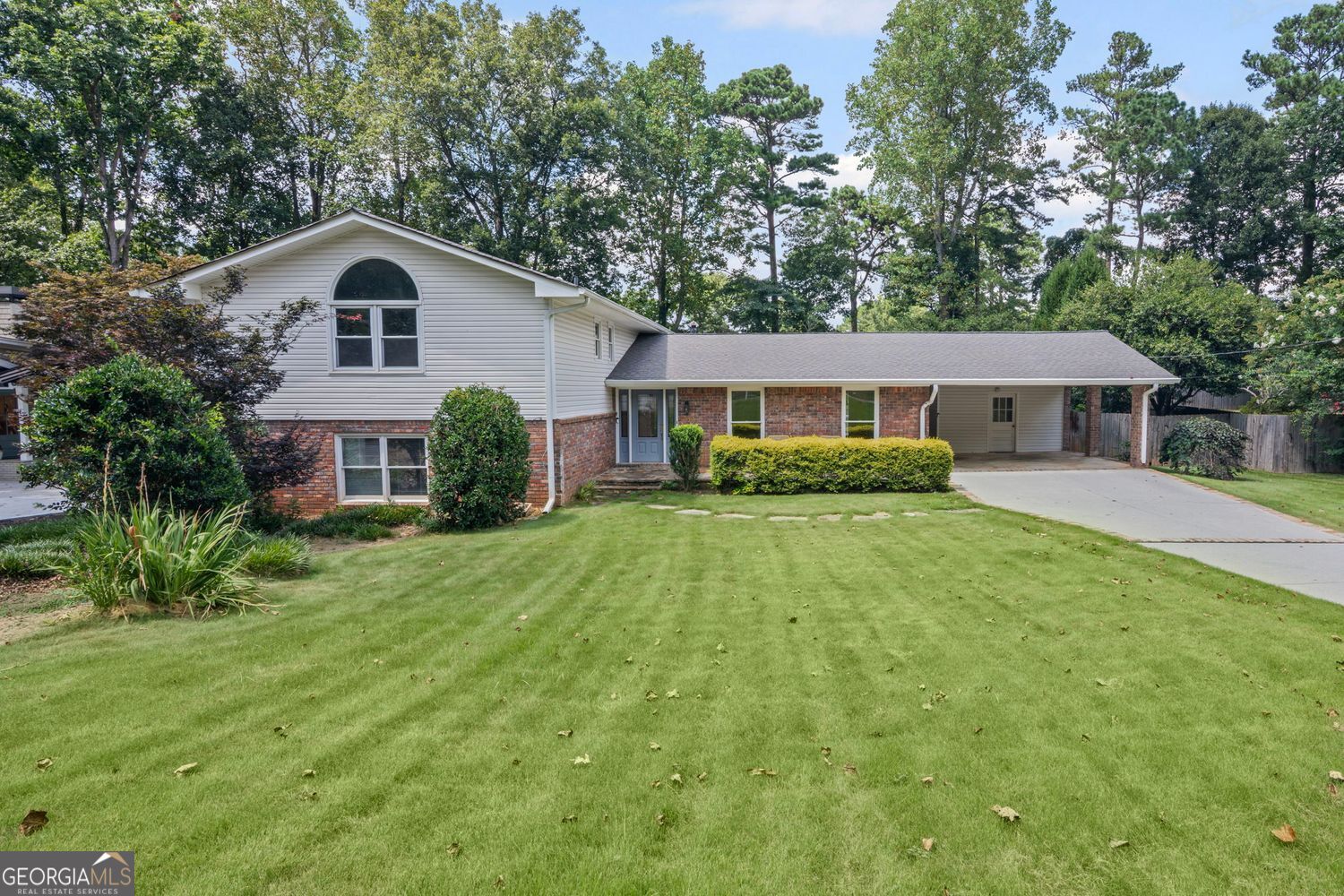 1470 Vernon North Drive