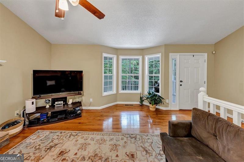 39 ROSEMARY Path