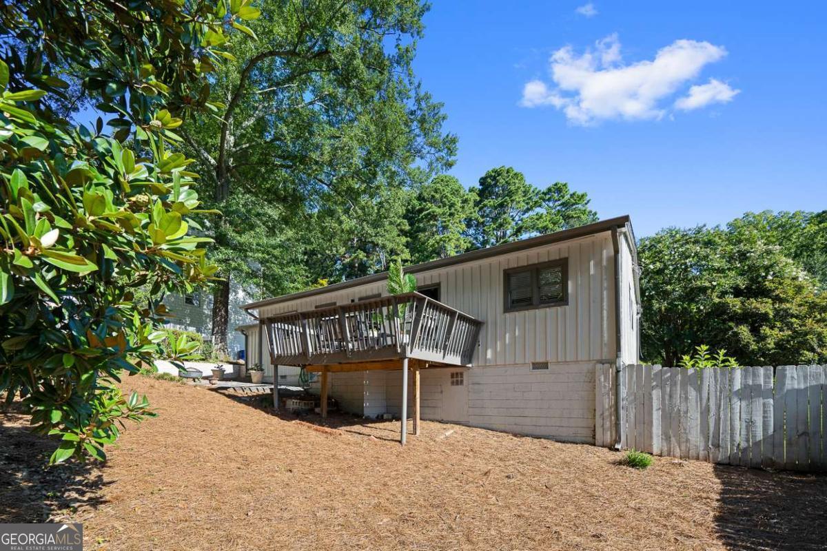 3069 Dove Way