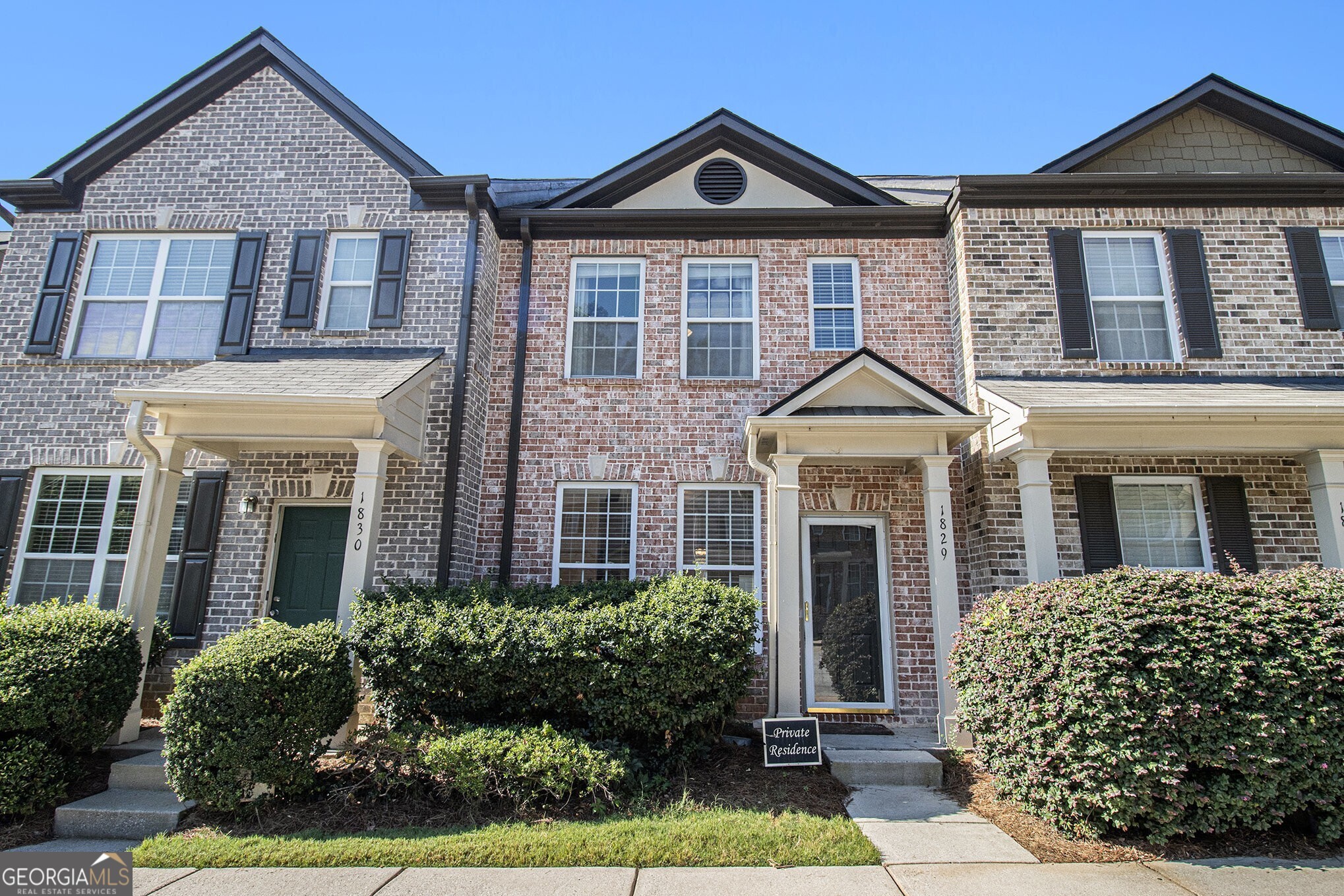 1829 Bayrose Circle