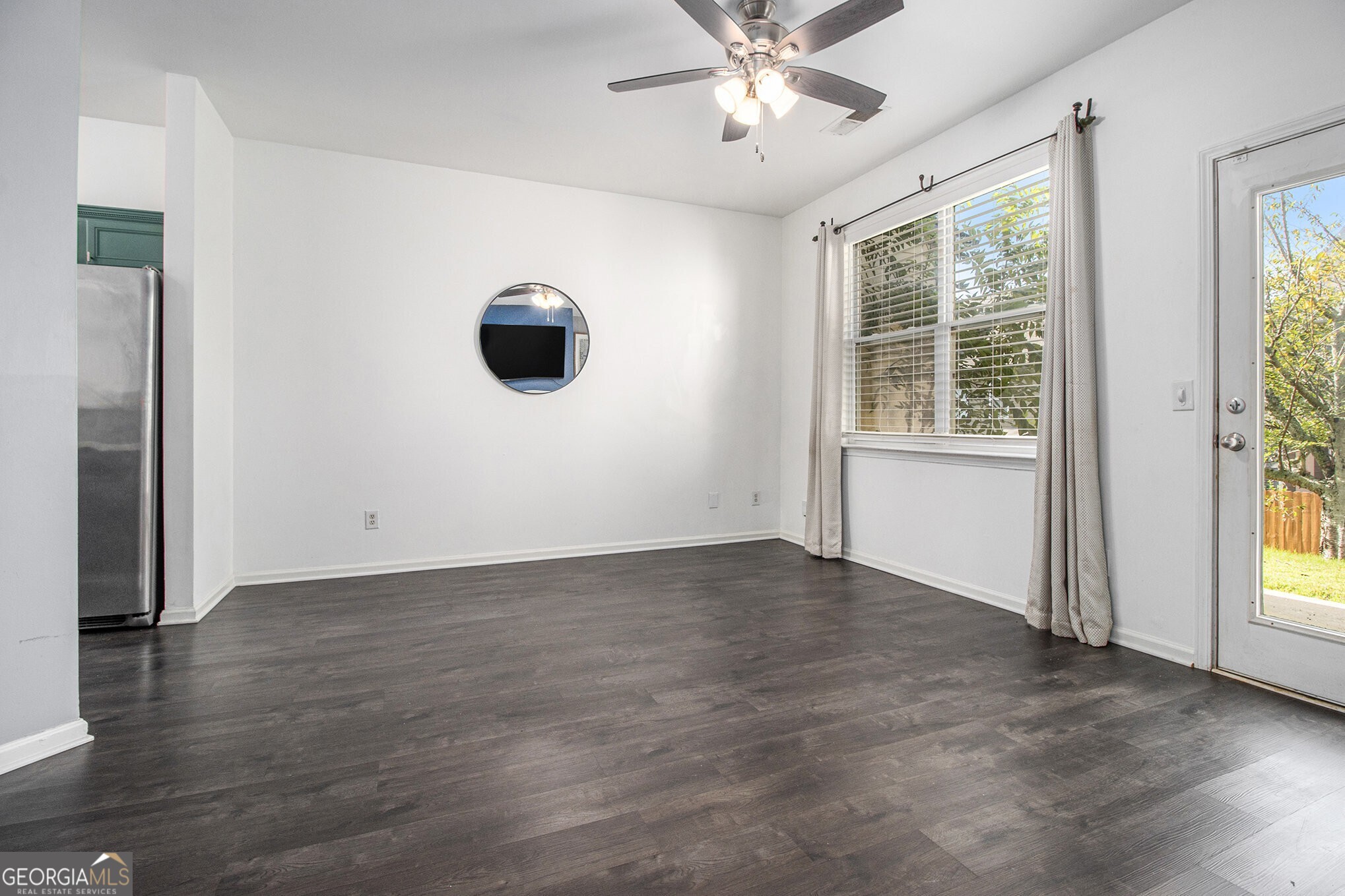 1829 Bayrose Circle