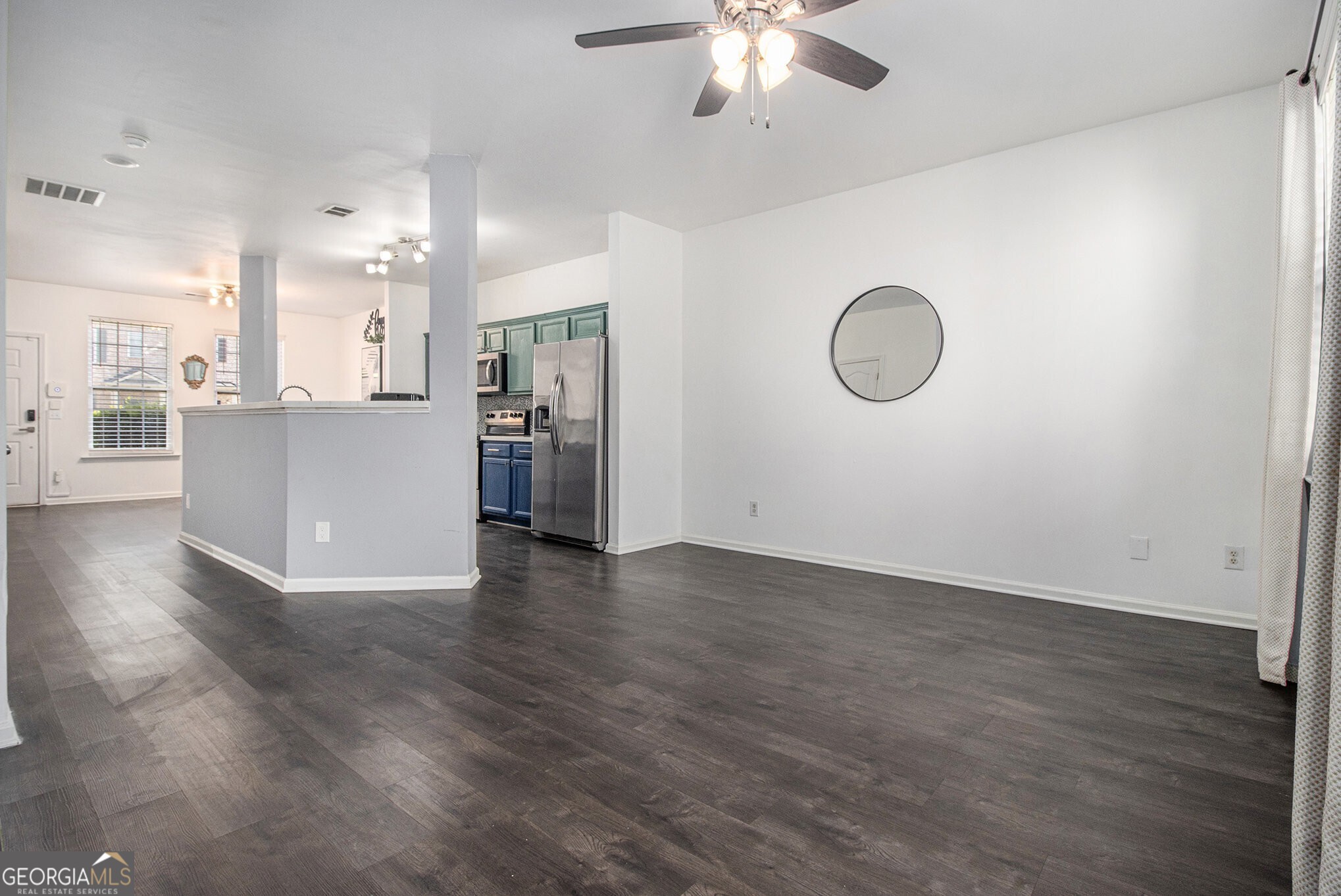 1829 Bayrose Circle