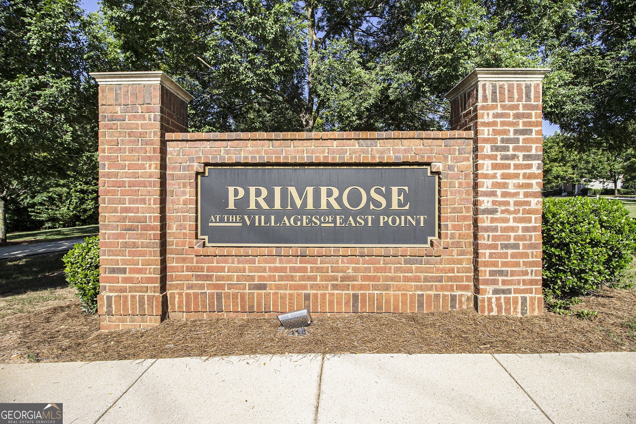 1829 Bayrose Circle