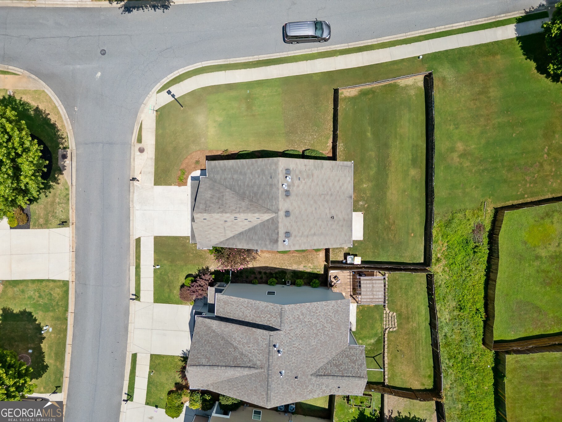 5505 Weddington Drive