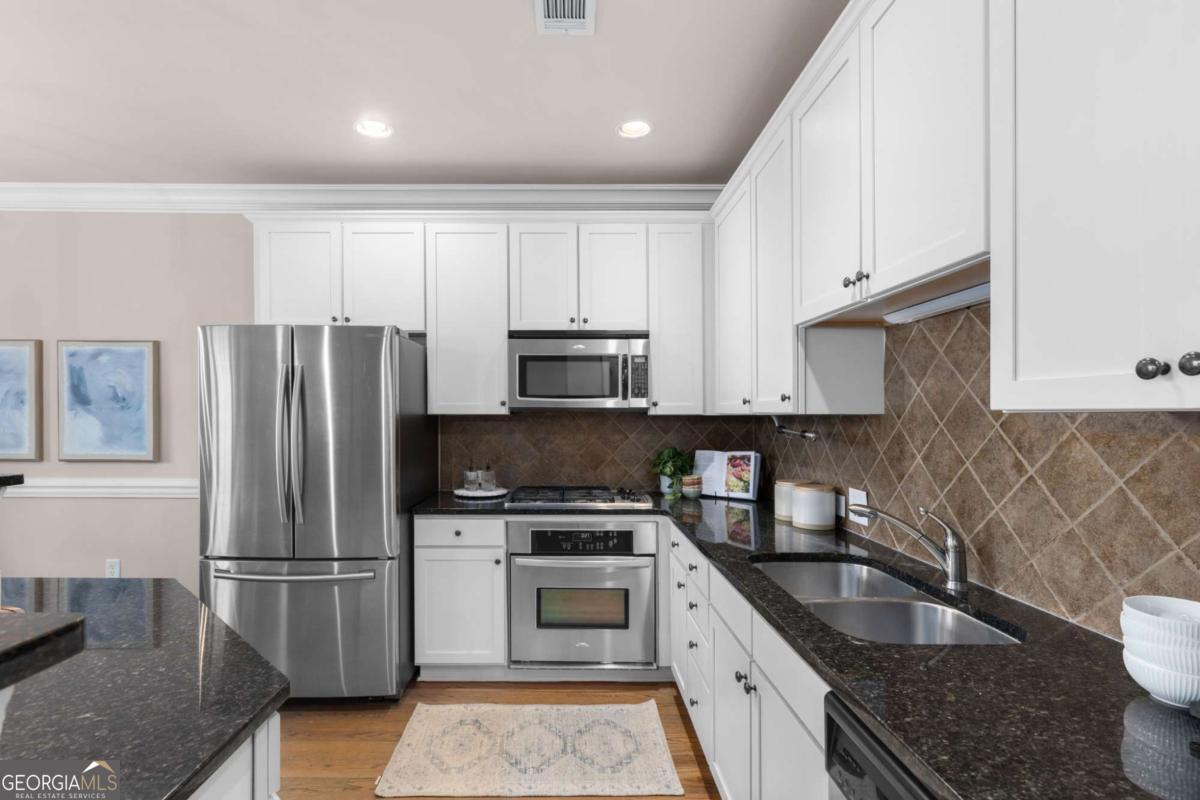 853 Perennial Drive