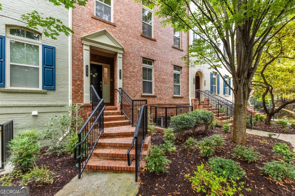 853 Perennial Drive