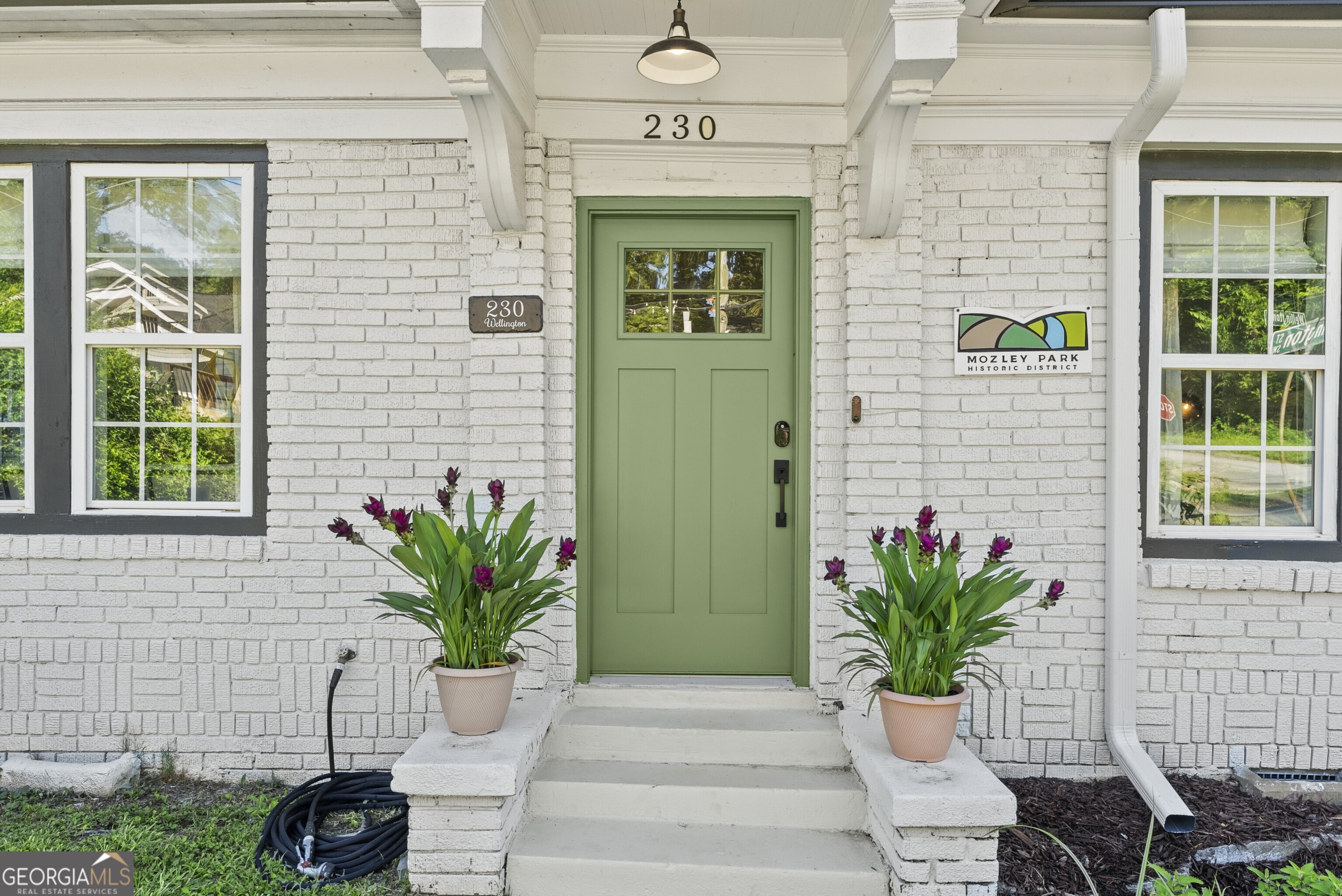 230 Wellington Street SW
