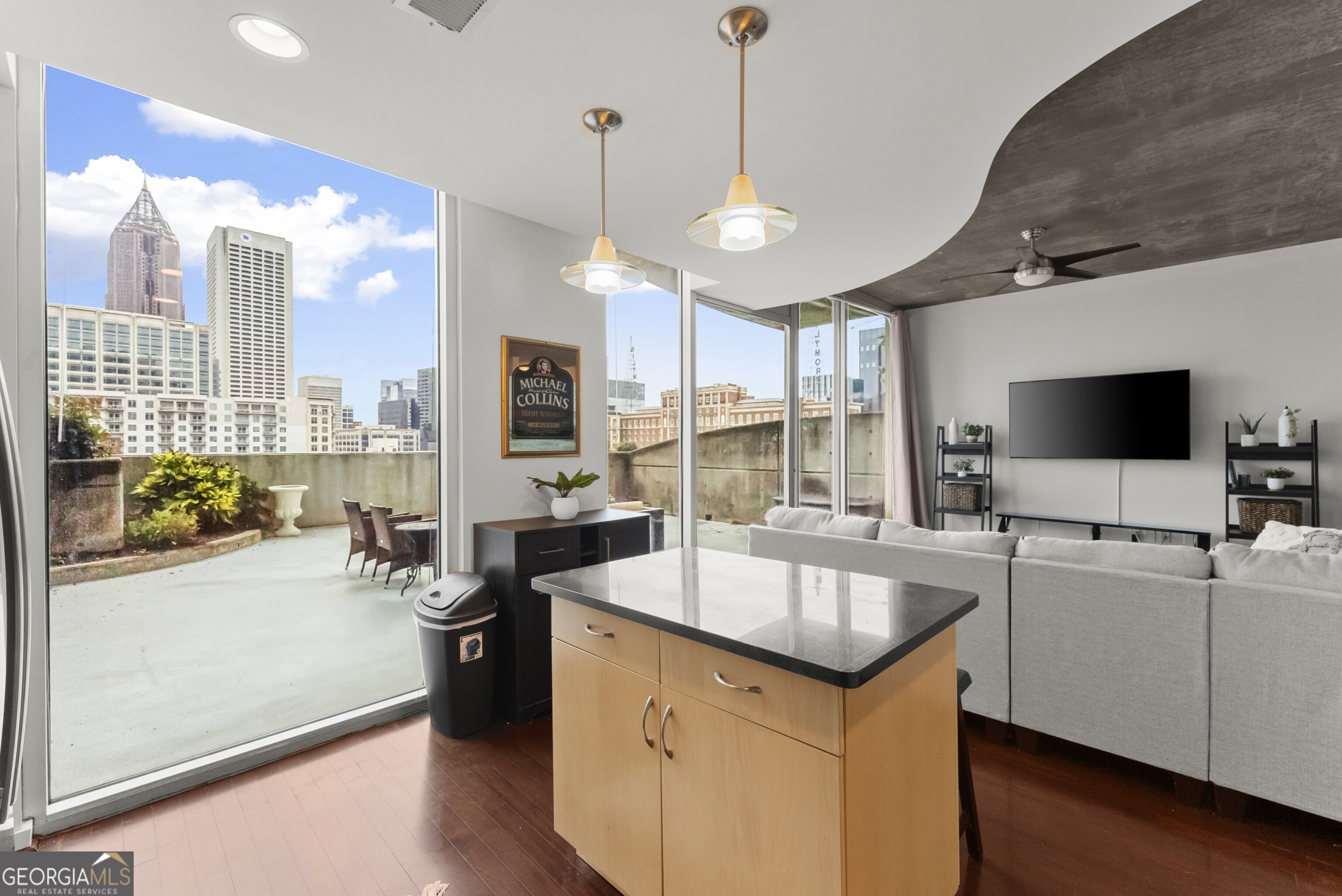 860 Peachtree Street NE # 712