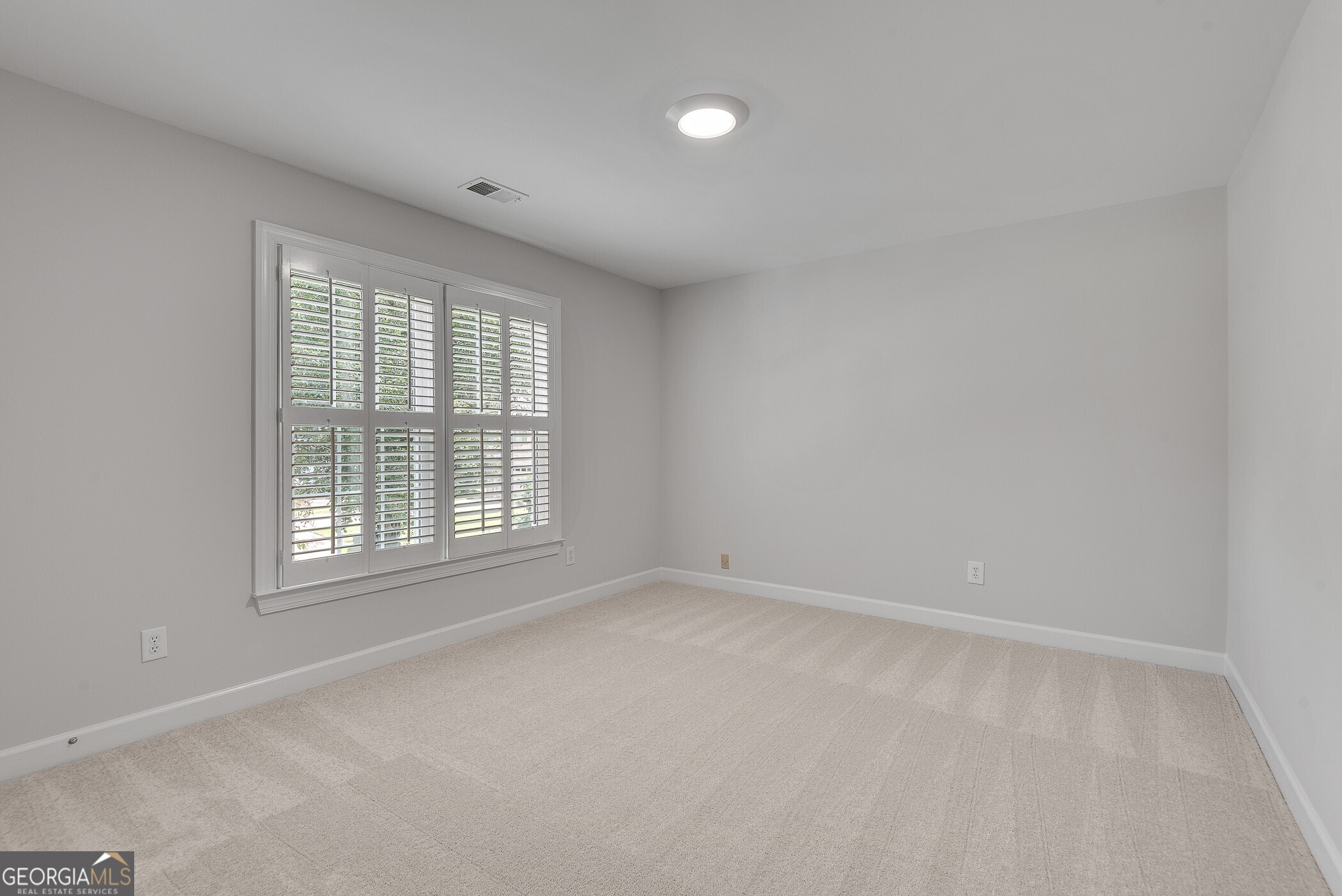 1410 Crescent Walk
