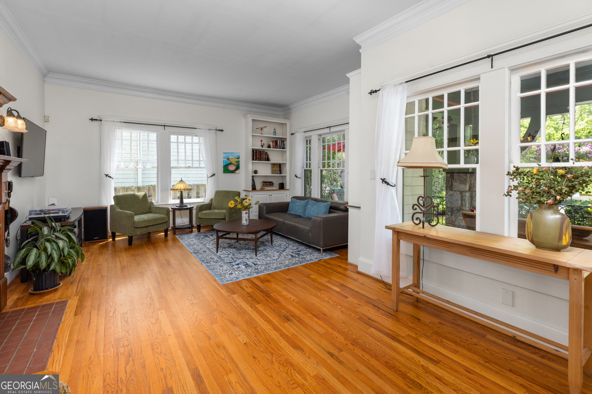 966 Blue Ridge Avenue NE