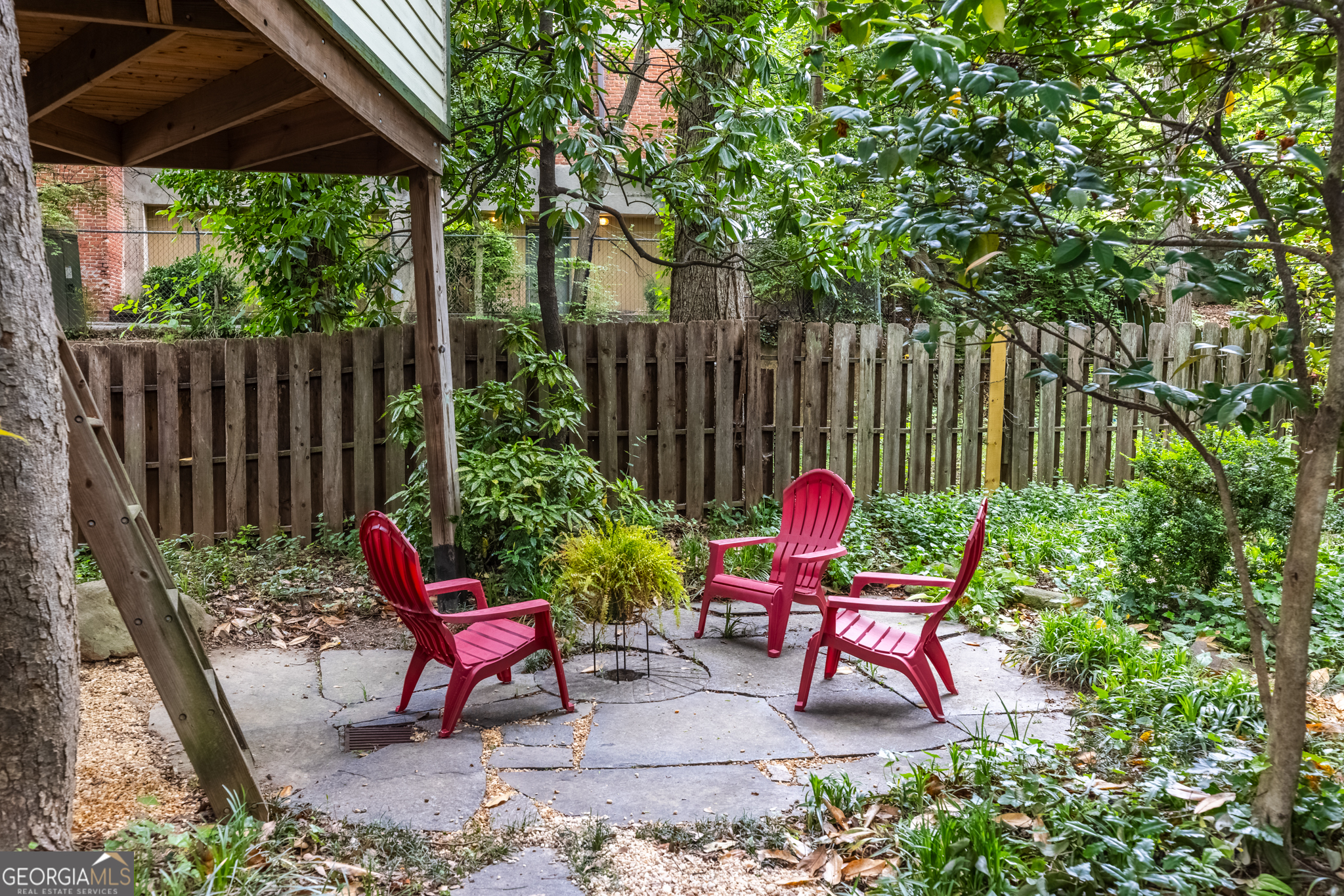 966 Blue Ridge Avenue NE