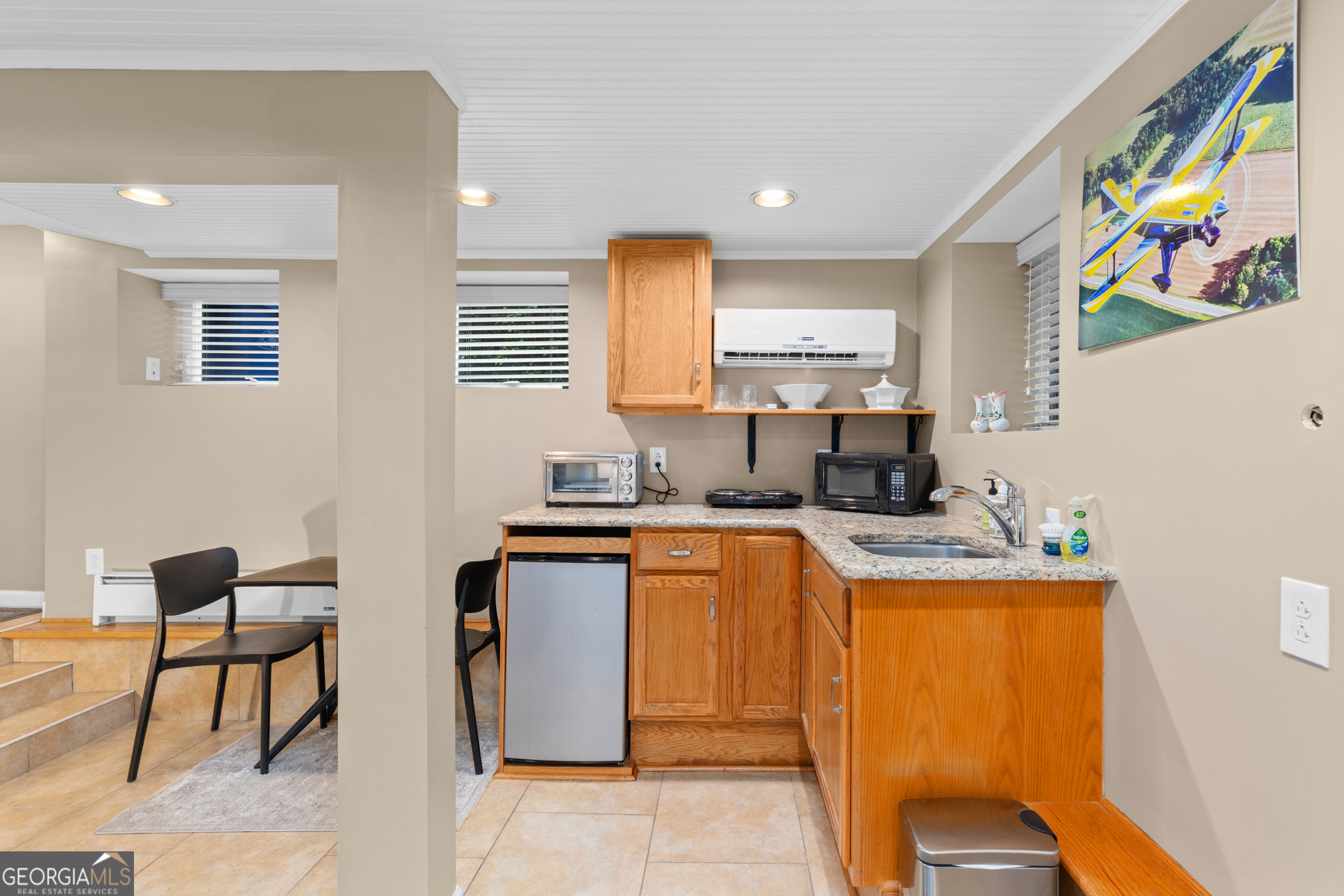 966 Blue Ridge Avenue NE