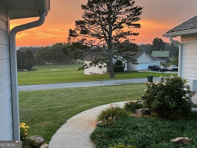 220 Foothills Drive