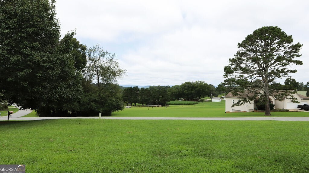 220 Foothills Drive