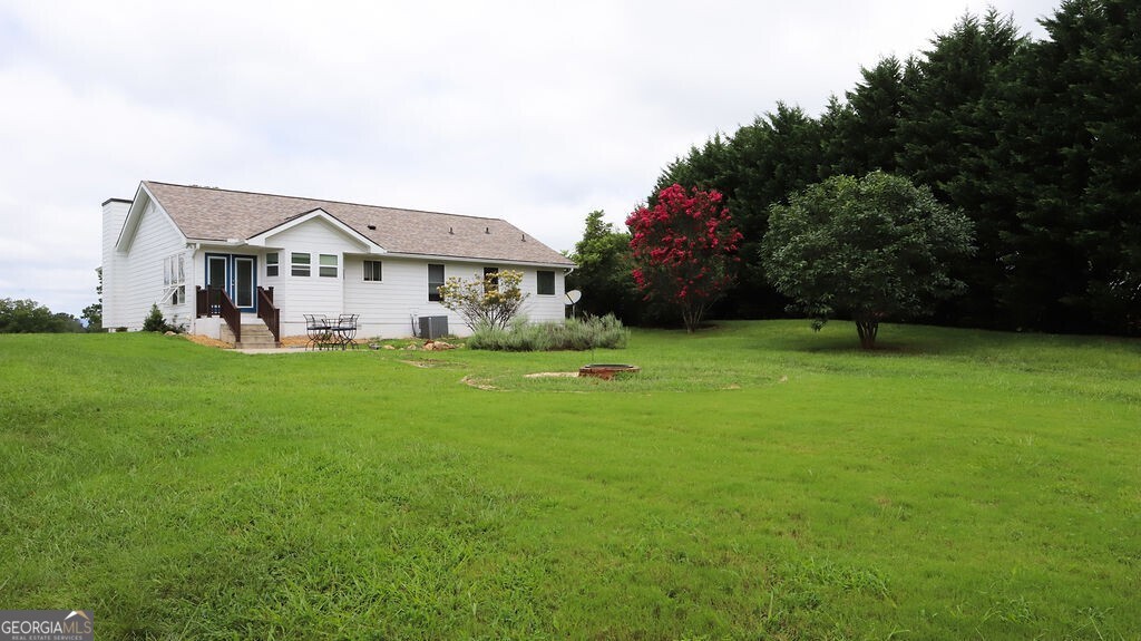 220 Foothills Drive