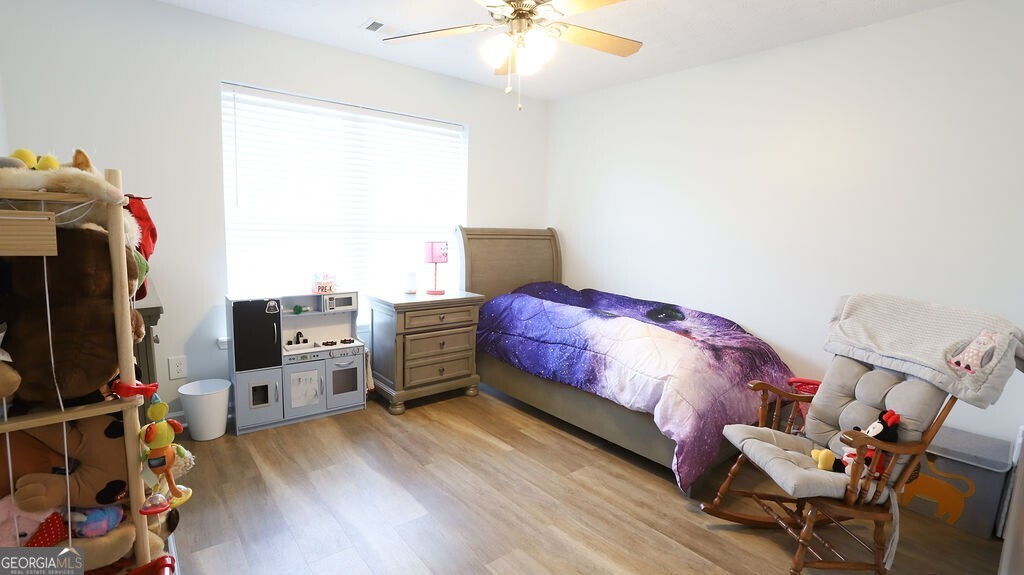 220 Foothills Drive