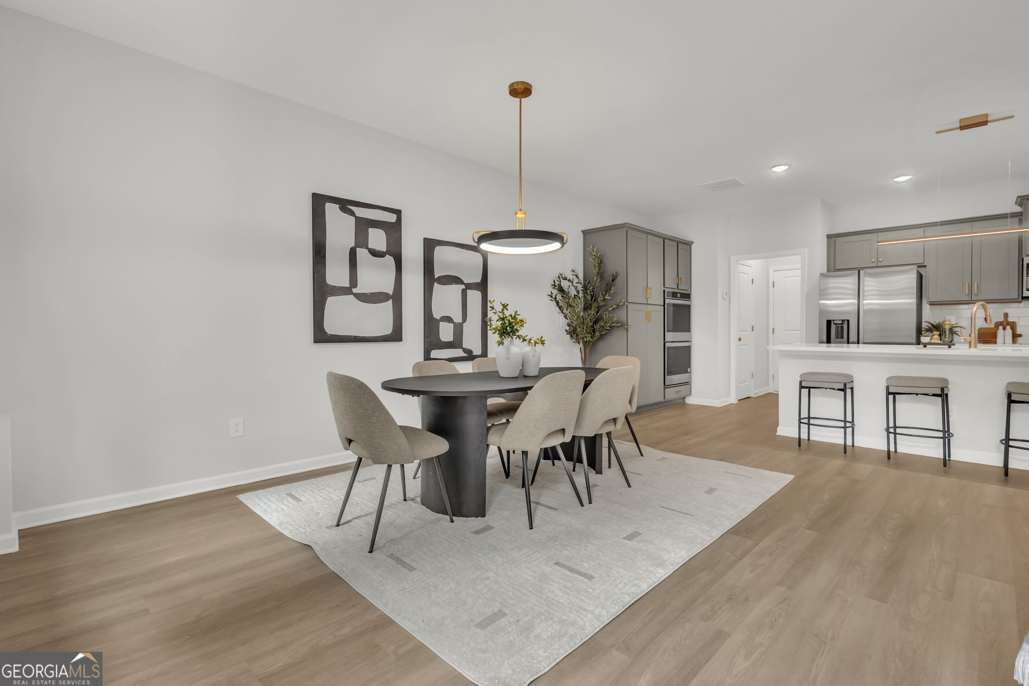 2117 Garden Place