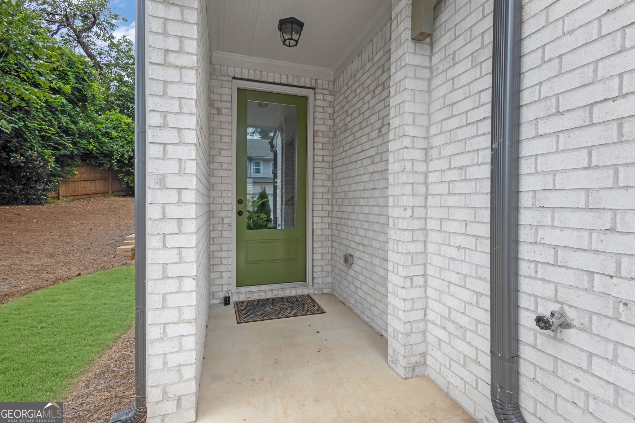 2117 Garden Place