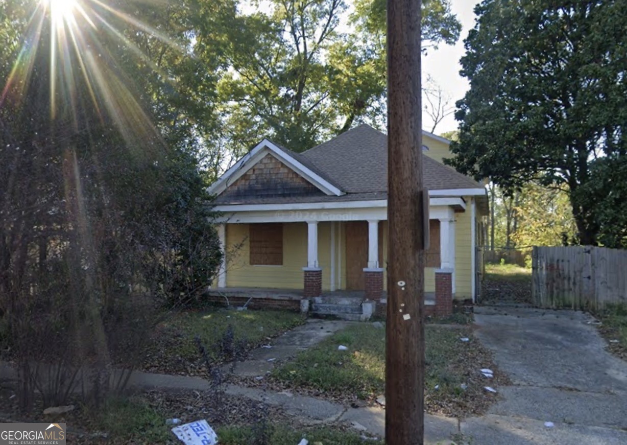 304 Sunset Avenue NW