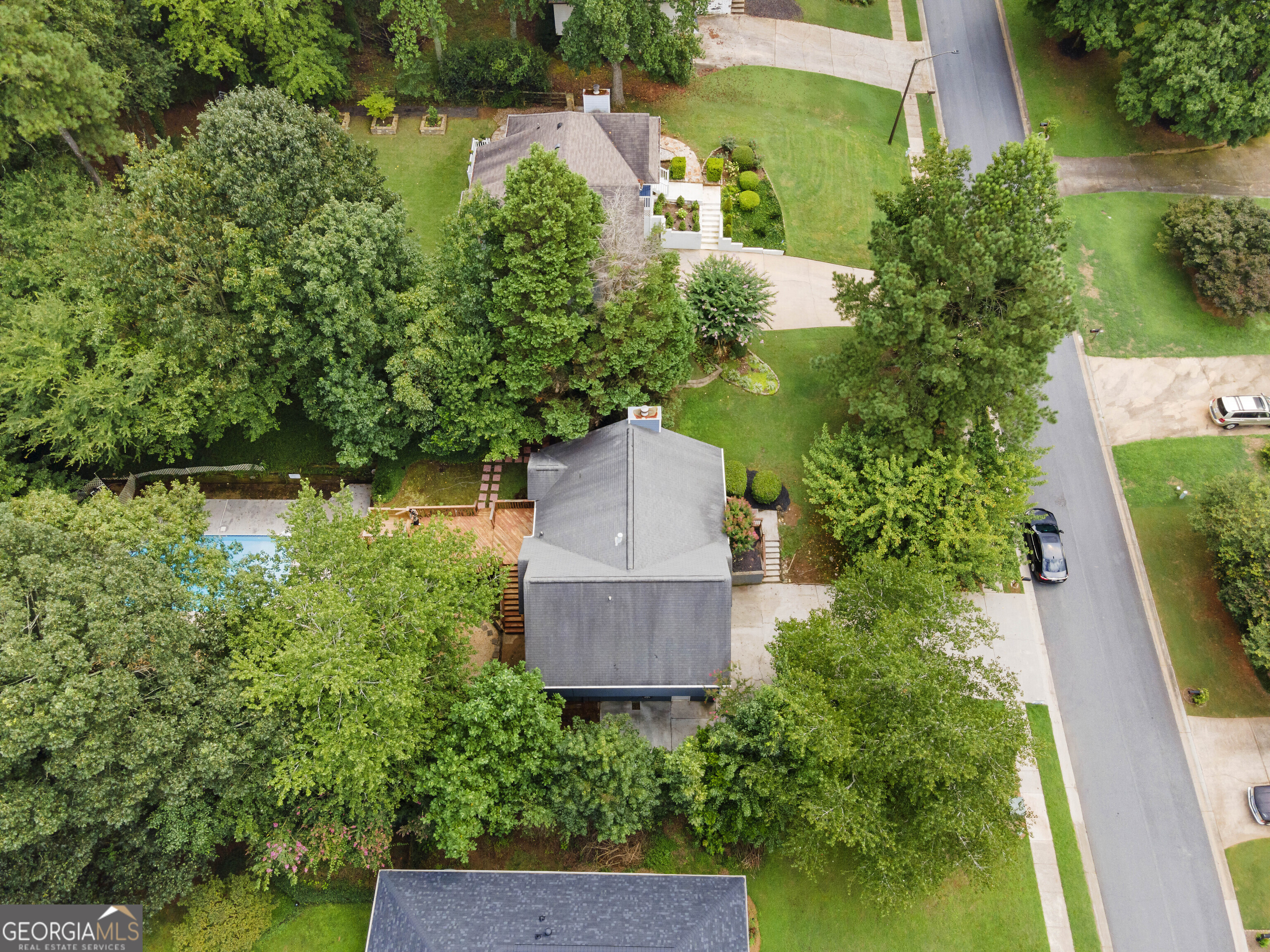 525 Brooksdale Drive