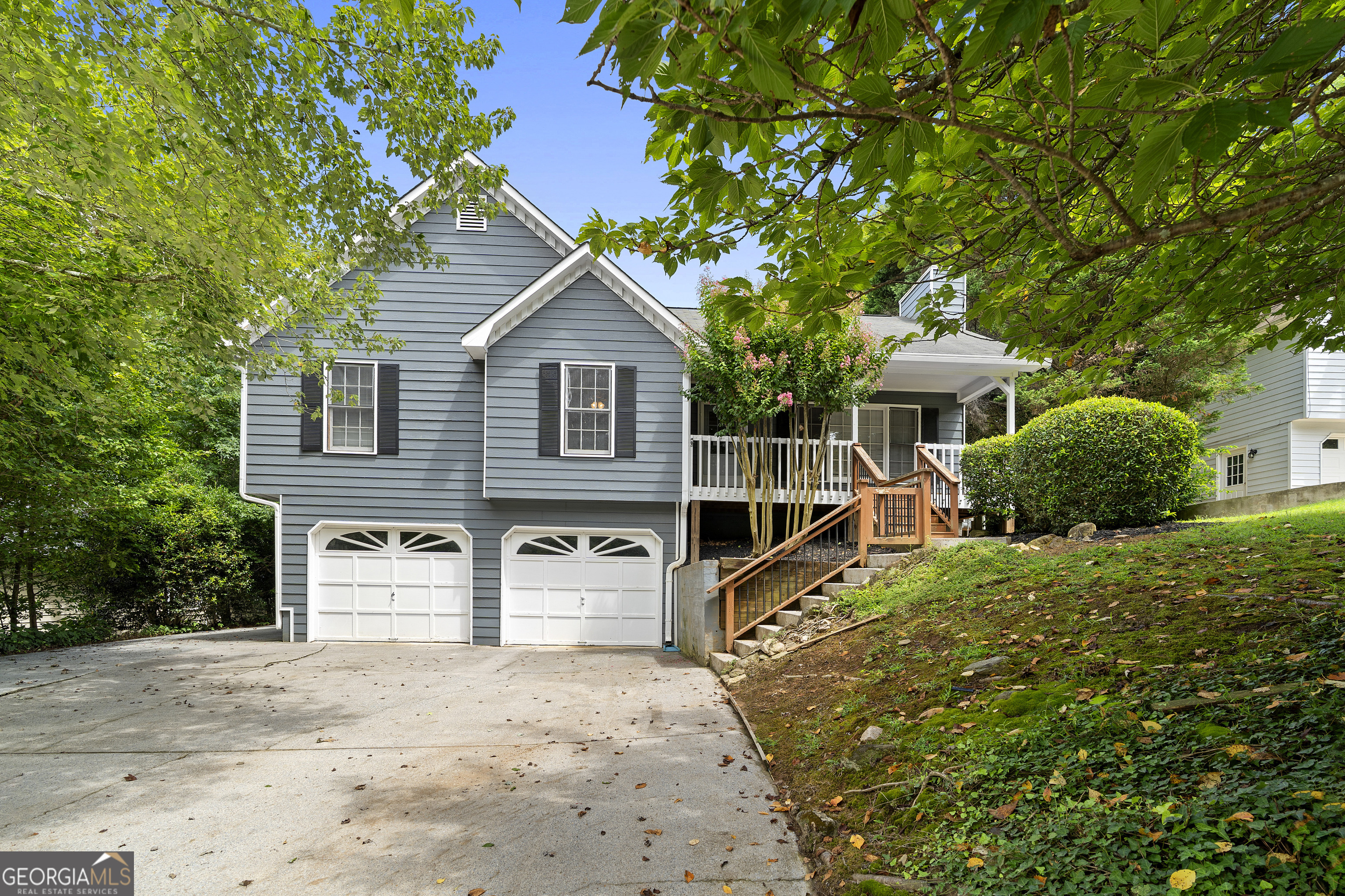 525 Brooksdale Drive