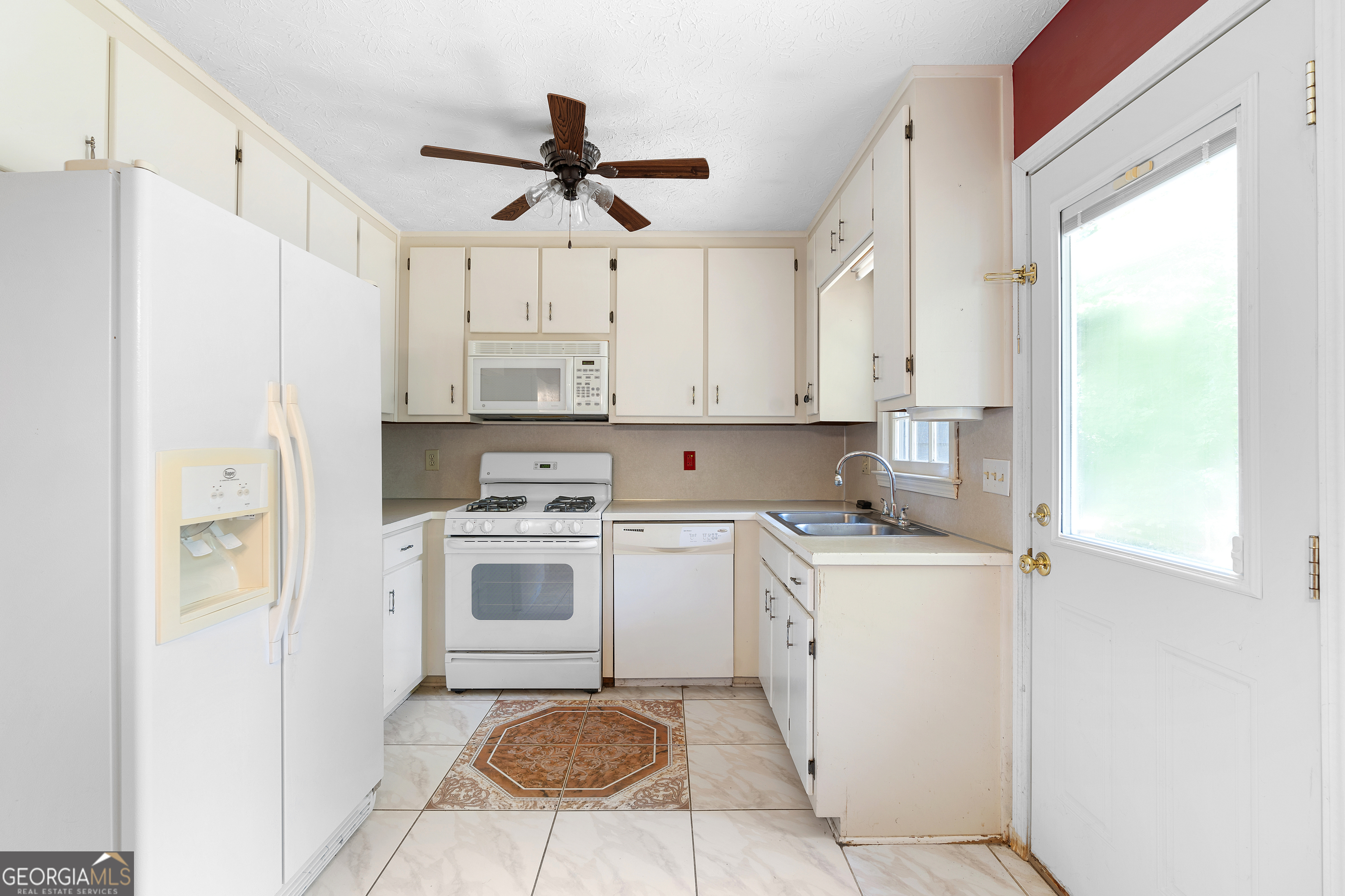 525 Brooksdale Drive