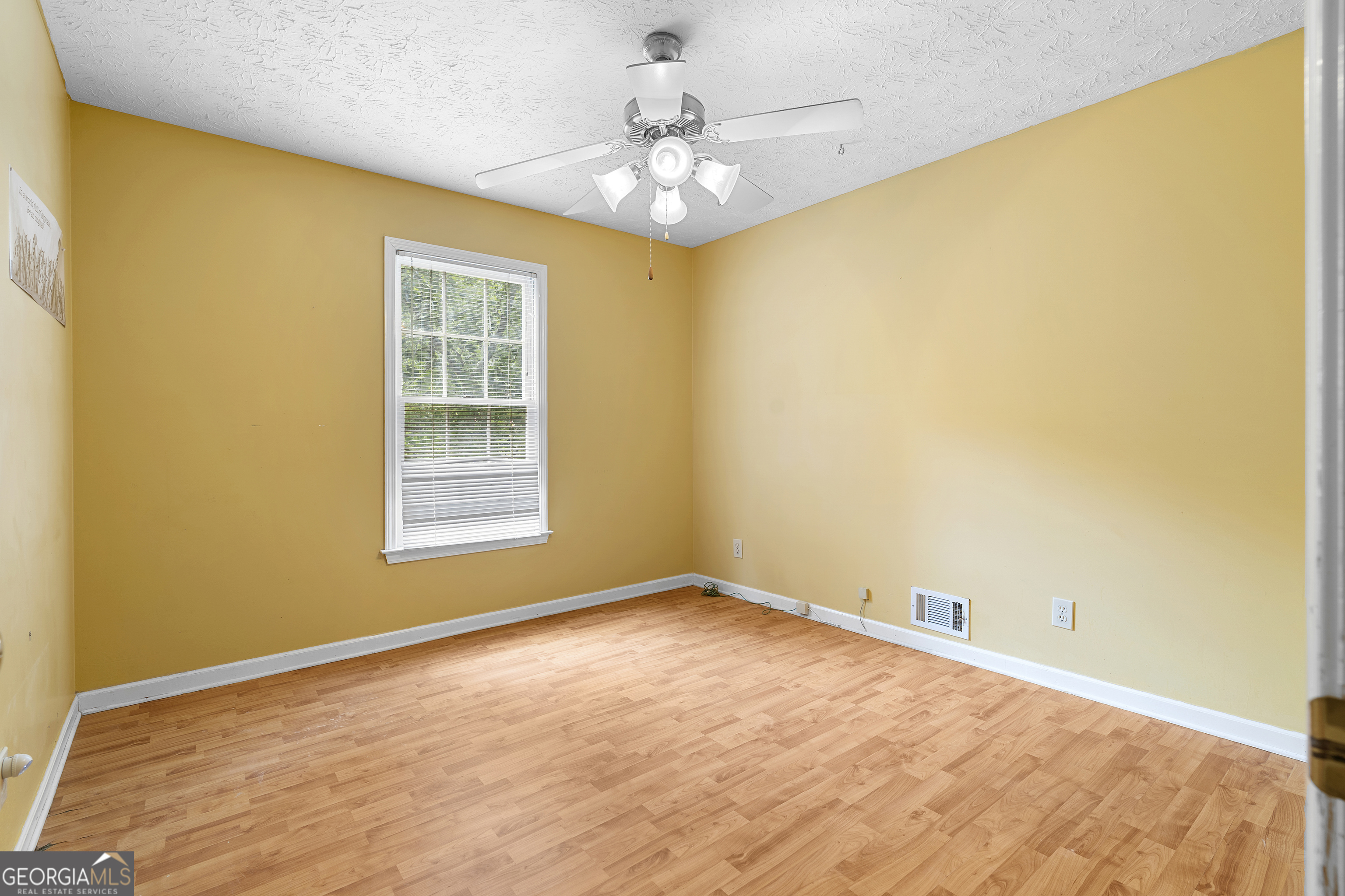 525 Brooksdale Drive