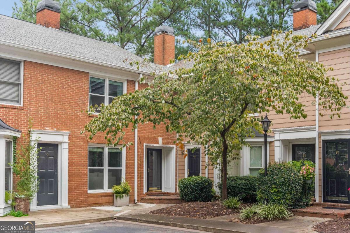 7500 Roswell Road NE # 94