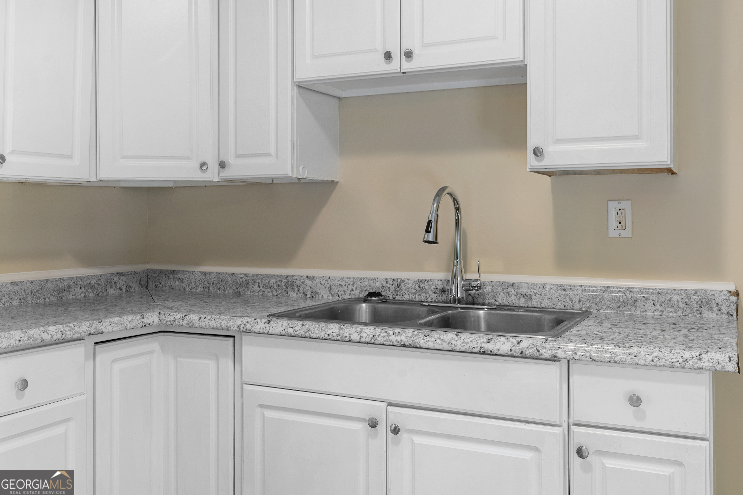 5337 Chantilly Terrace