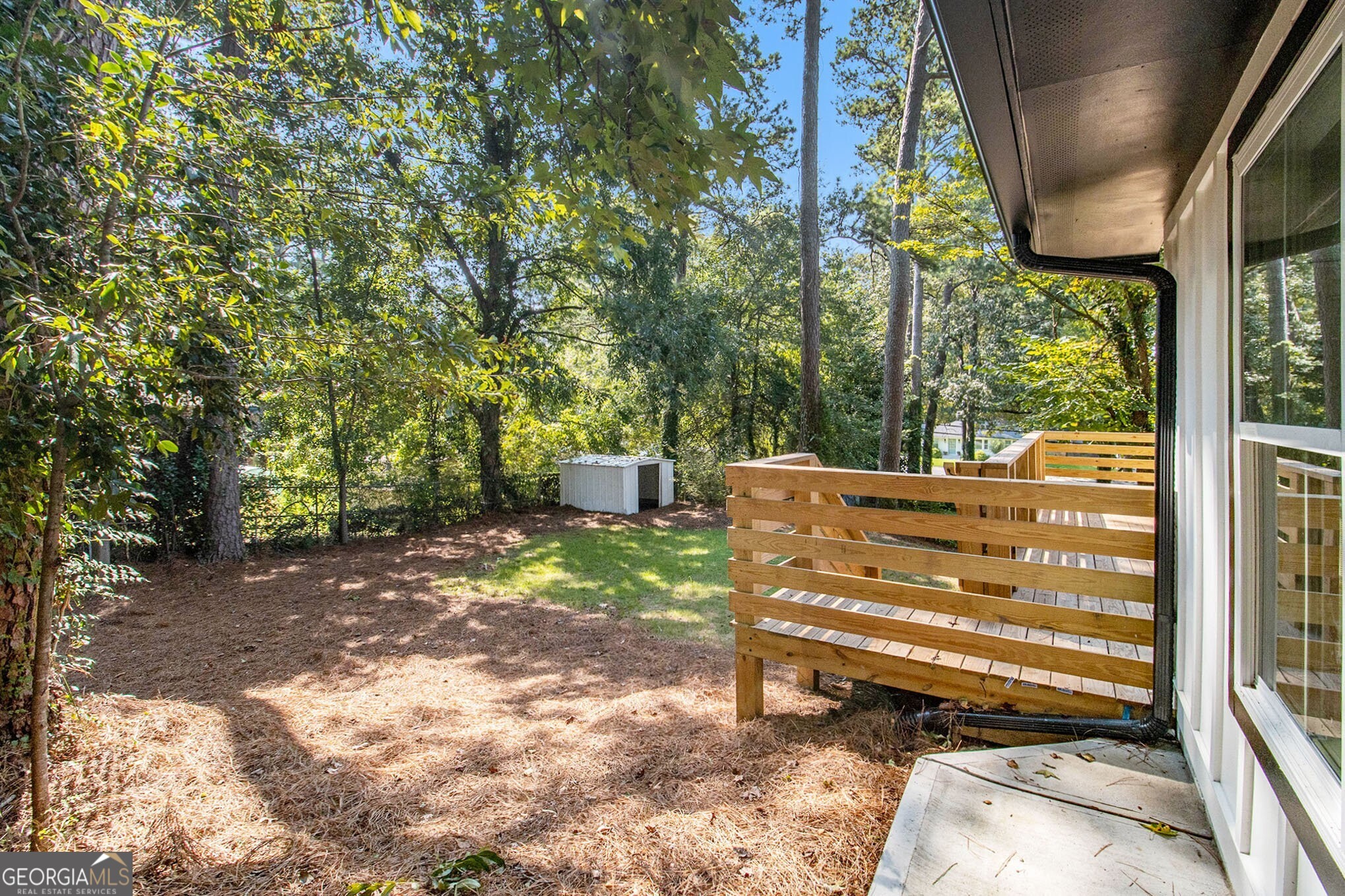 2813 Hillside Road SE