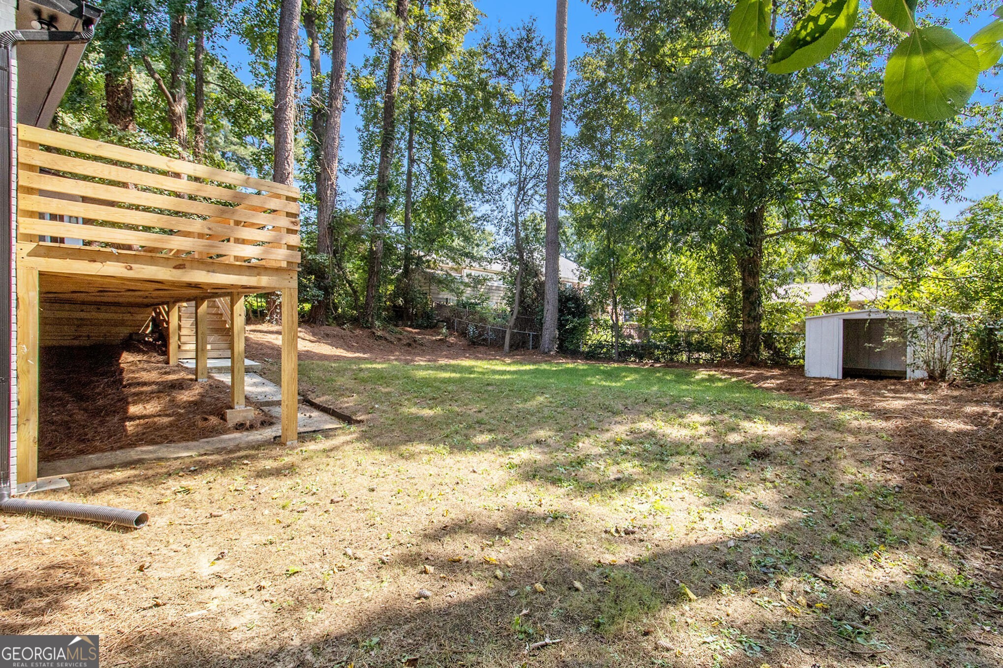 2813 Hillside Road SE