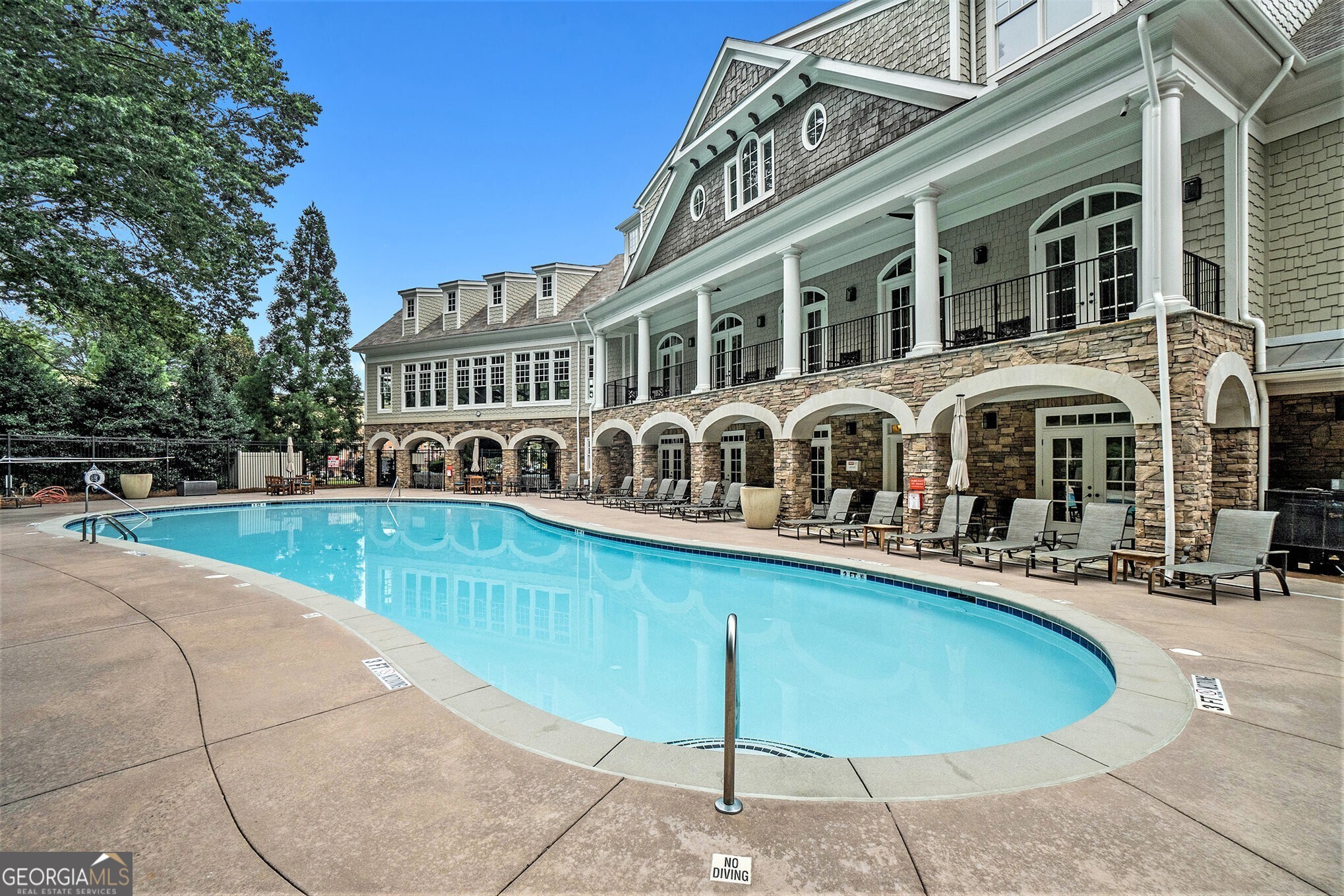 200 River Vista Drive # 412