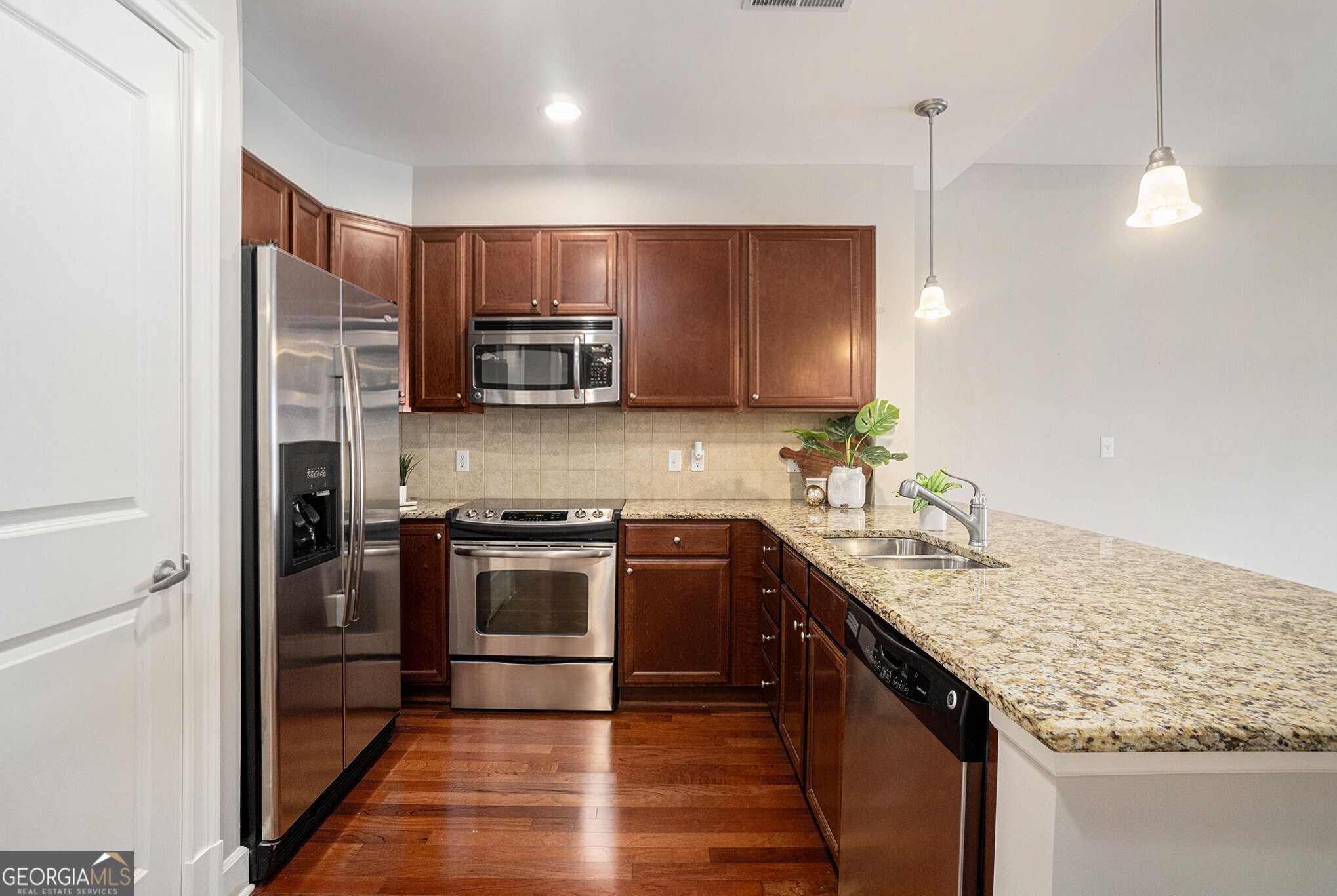 200 River Vista Drive # 412