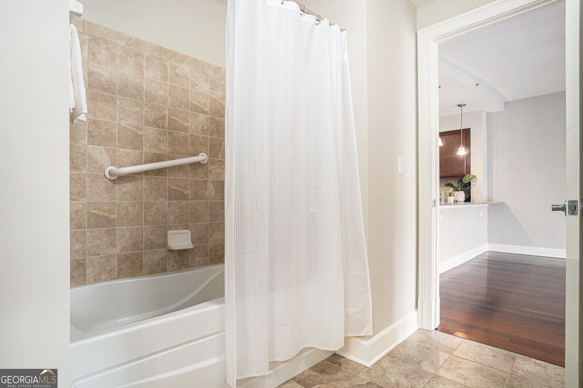 200 River Vista Drive # 412