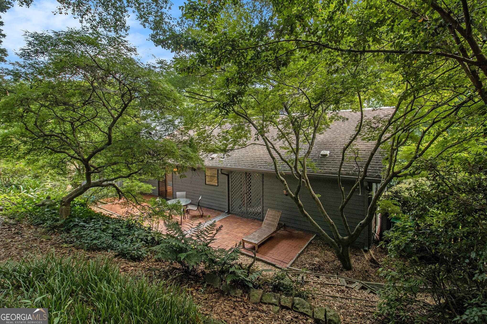 2690 Gleneagles Drive