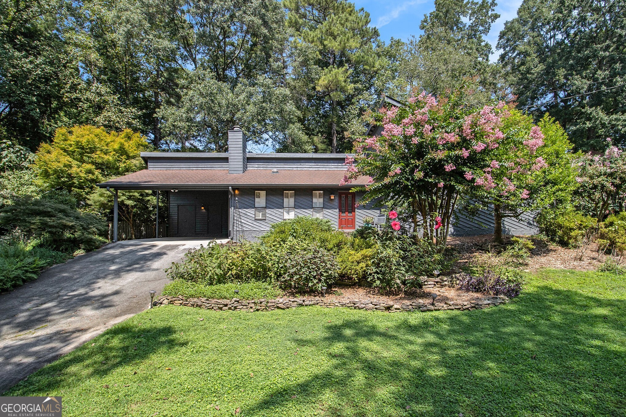 2690 Gleneagles Drive