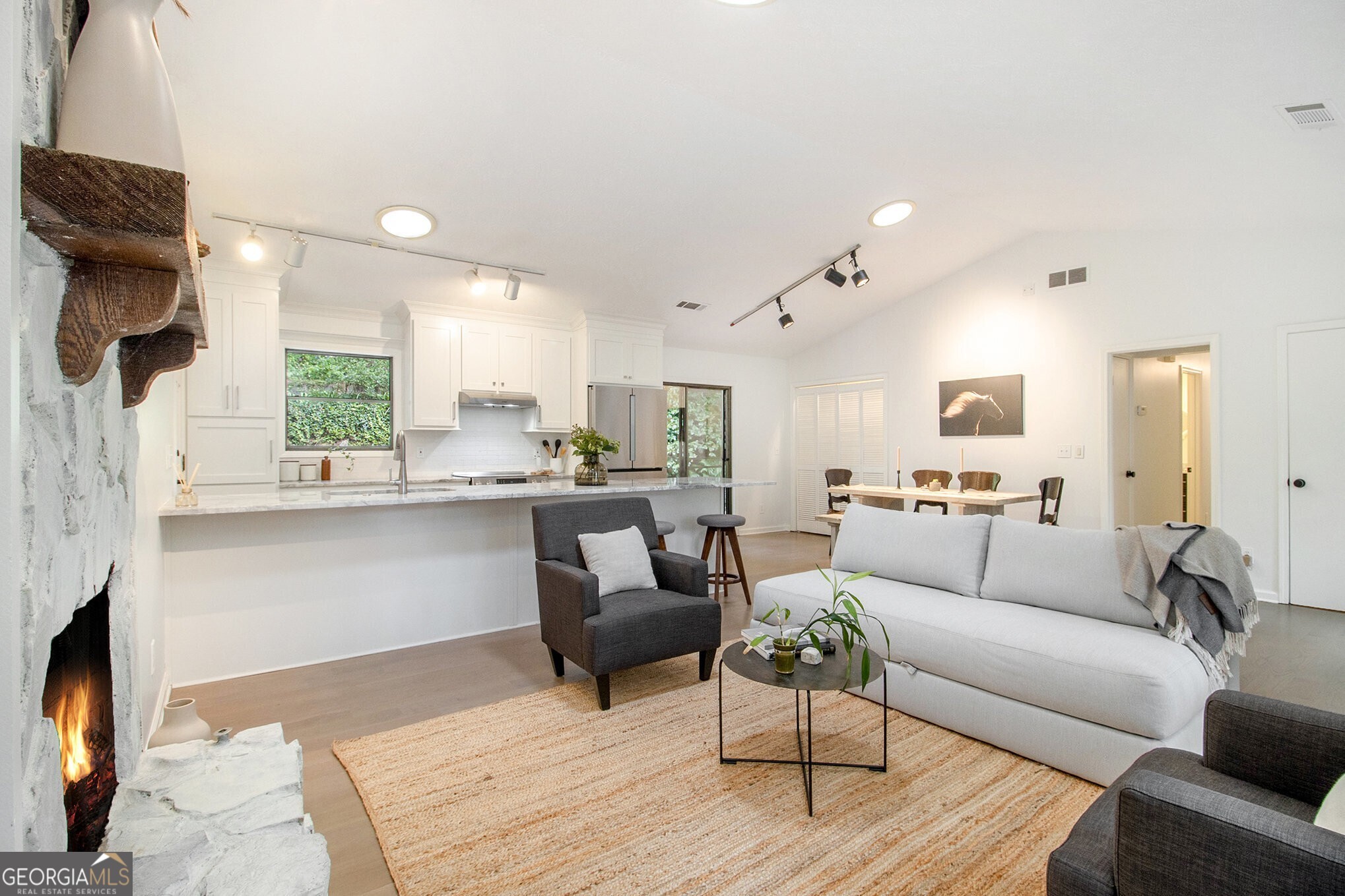 2690 Gleneagles Drive