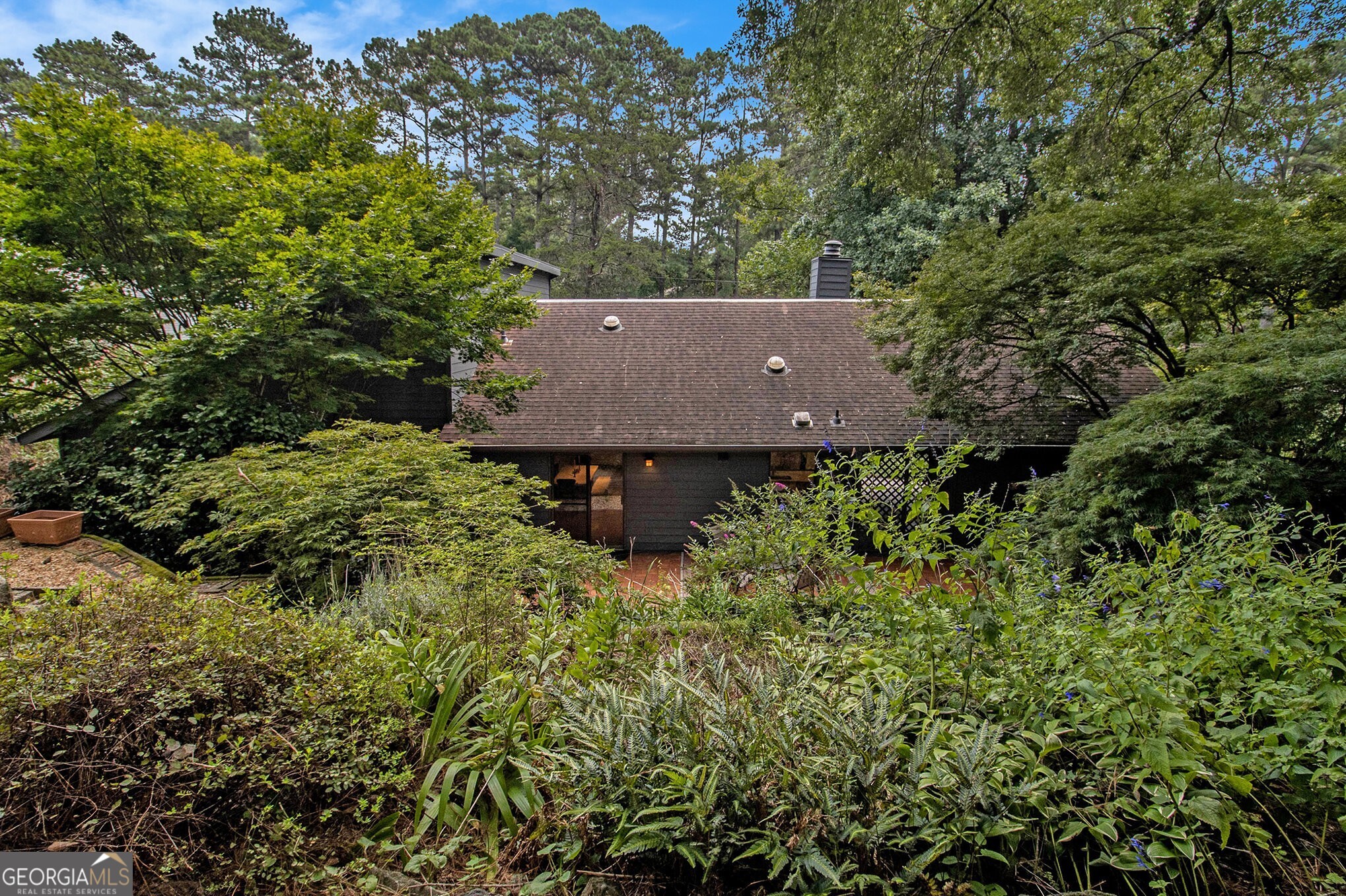 2690 Gleneagles Drive